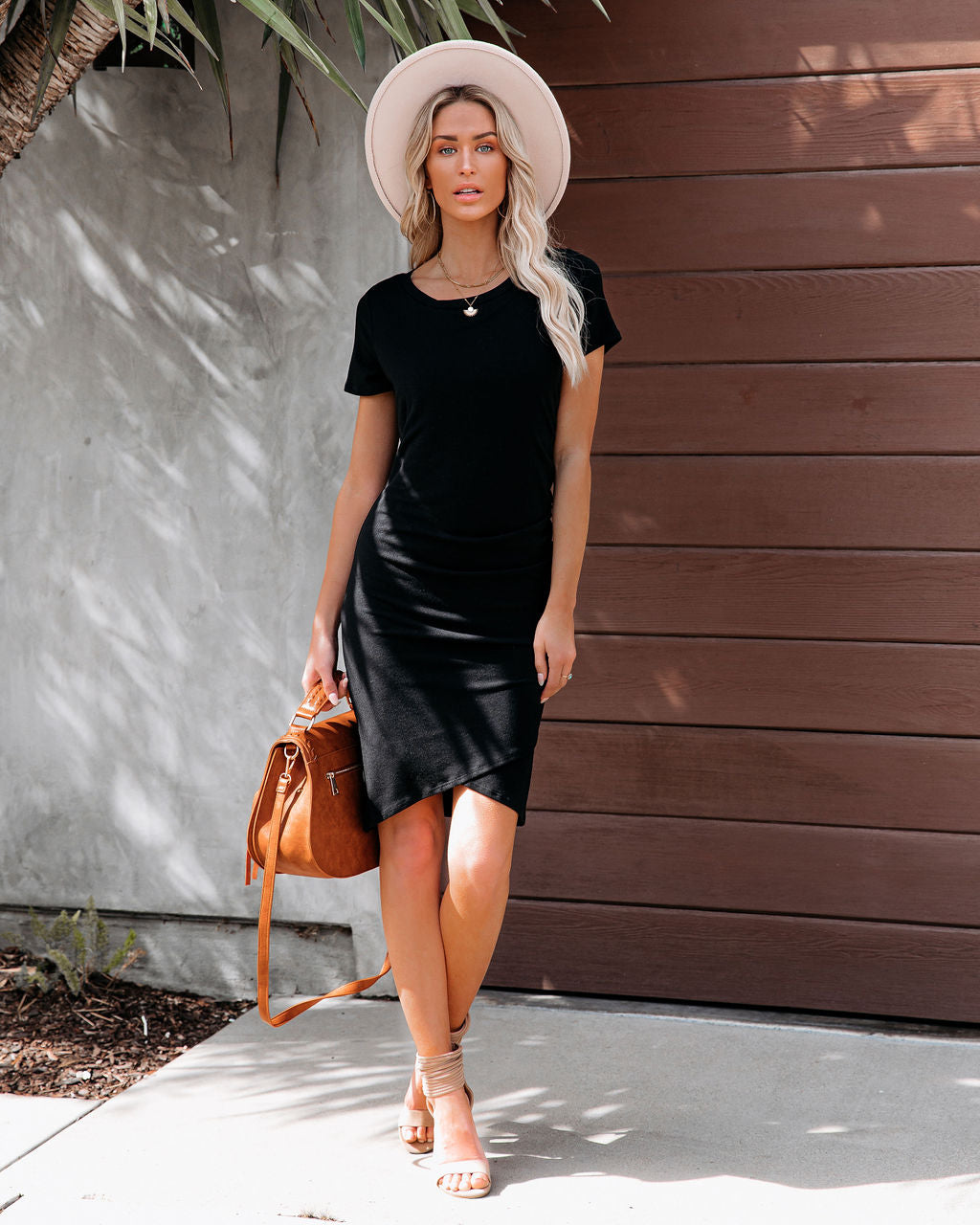 Francesca Short Sleeve Ruched Knit Dress Black