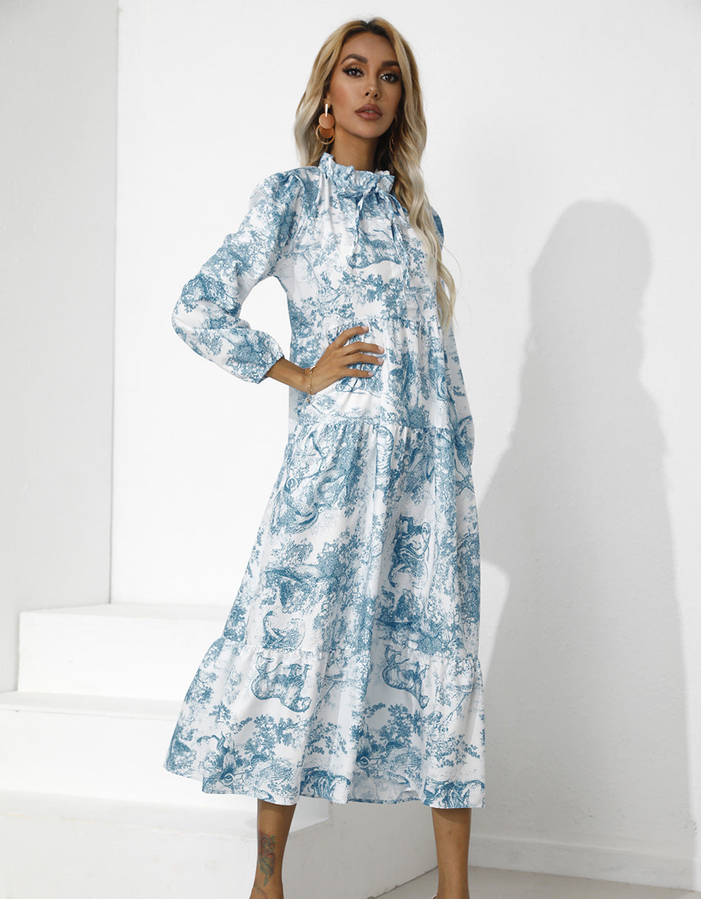 Tempe Floral Ruffle Midi Dress Blue