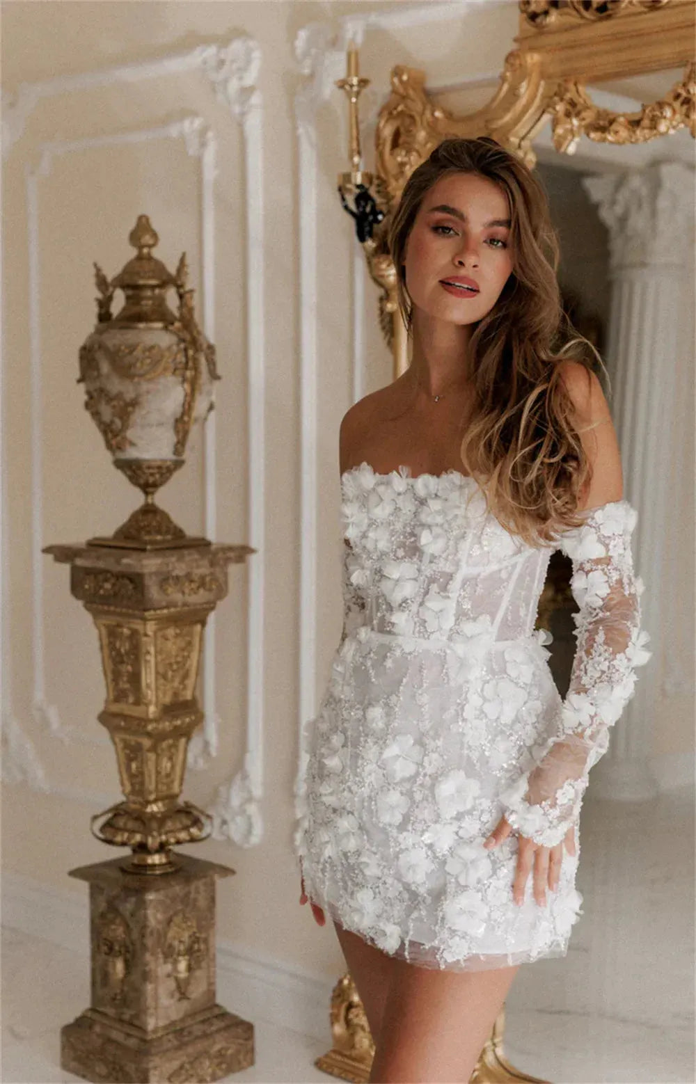 Intricate Sparkle Strapless A-line Celebrity Dress Applique Paillette / Sequins Mini Organza Cocktail wedding dress