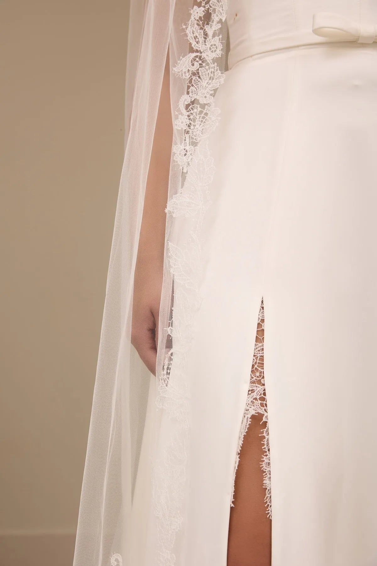 Wedding Dress Sexy Off Shoulder Low-cut Evening Dress Split Hem Pleated High Waist Floor Length Prom Party Maxi Dress