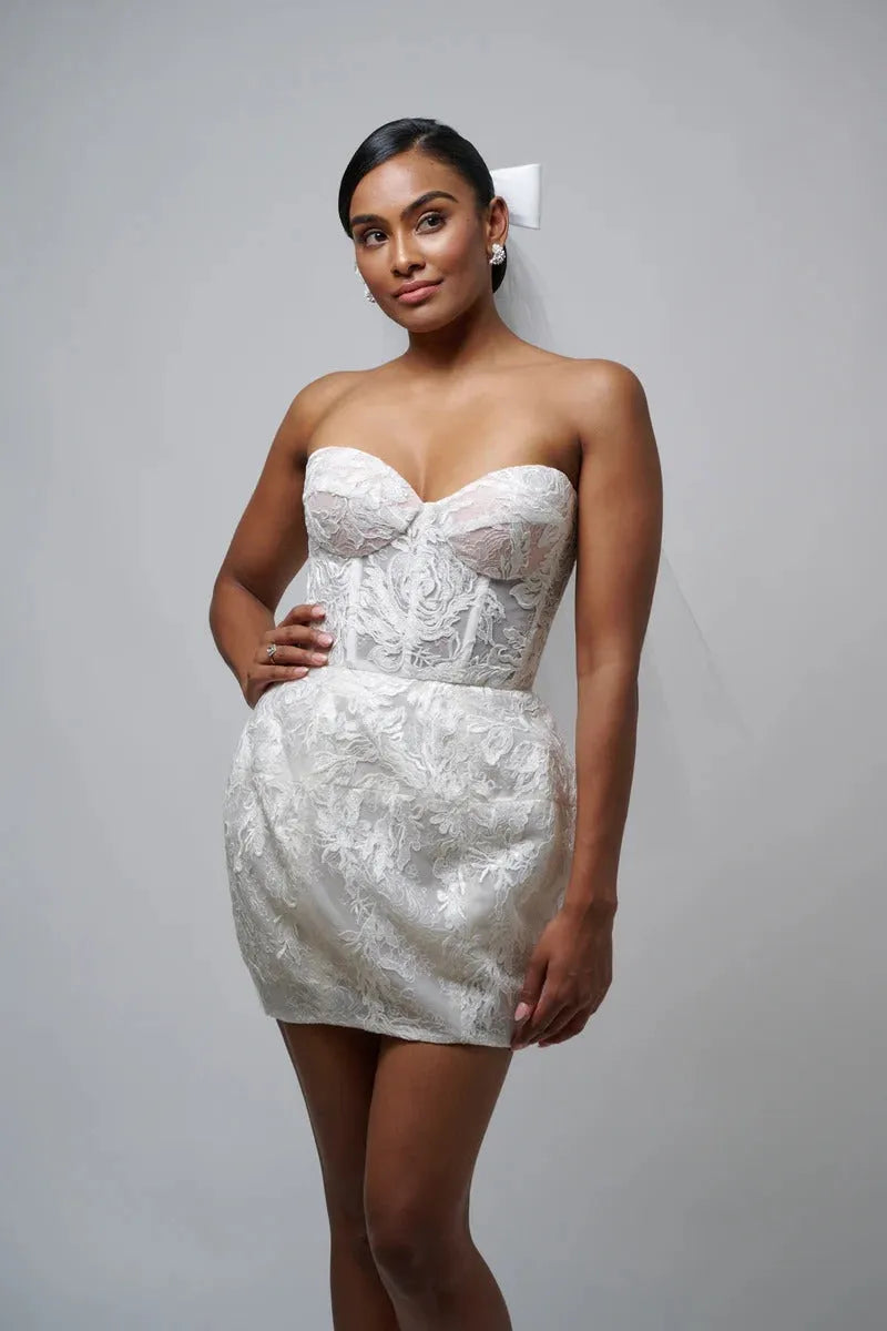 Lantern-Style Skirt Bridal Gown Simple Skirt Wedding Dress Satin Bow Court Train Dress Vestido De Novia
