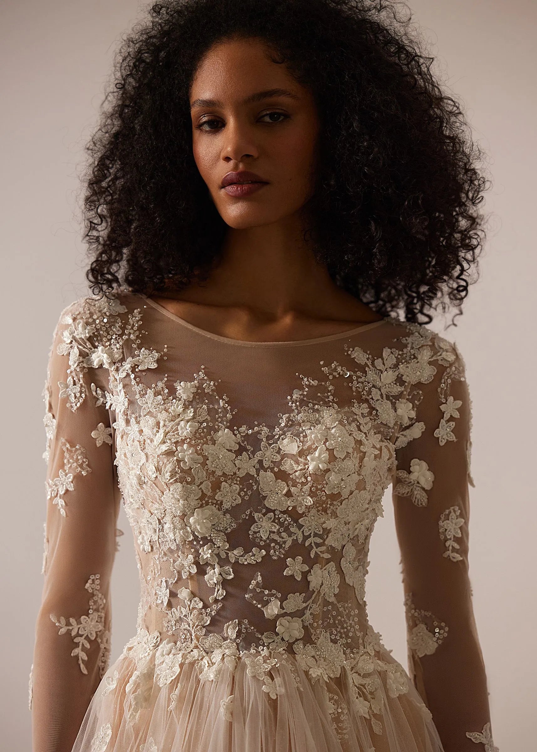 Wedding Dress Long Sleeves Tulle A-Line Bride Gowns vestidos de novia Applique
