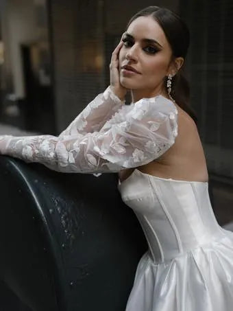 Ivory A-Line Calf Length Turtleneck Long Sleeves Wedding Dress Modern Princess White Vestido De Novia Mermaid Satin Bow Satin Court Train Sleeves Bridal Gowns