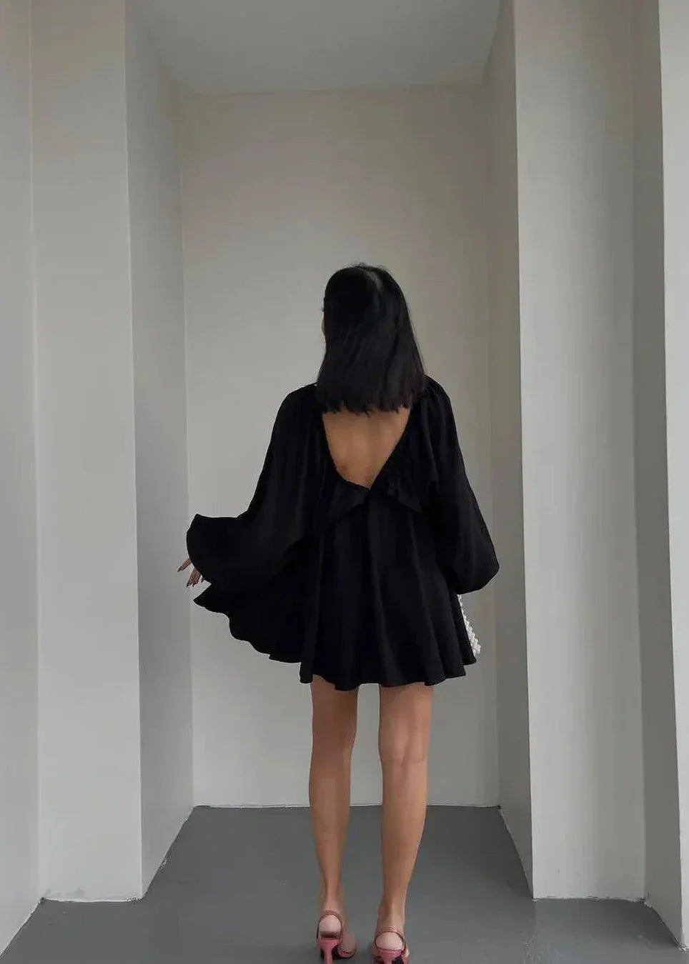 Women's V Neck Lantern Sleeve Dress