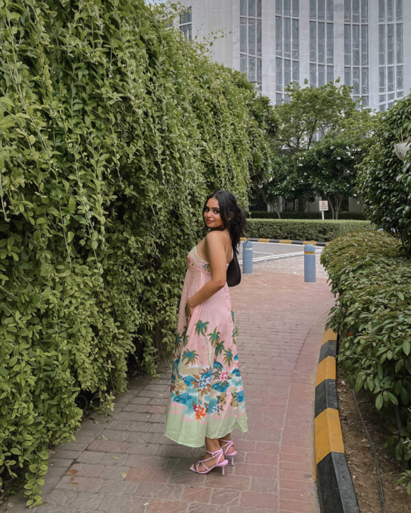 Vanshika Arya X Miakee ��� Floral Flair