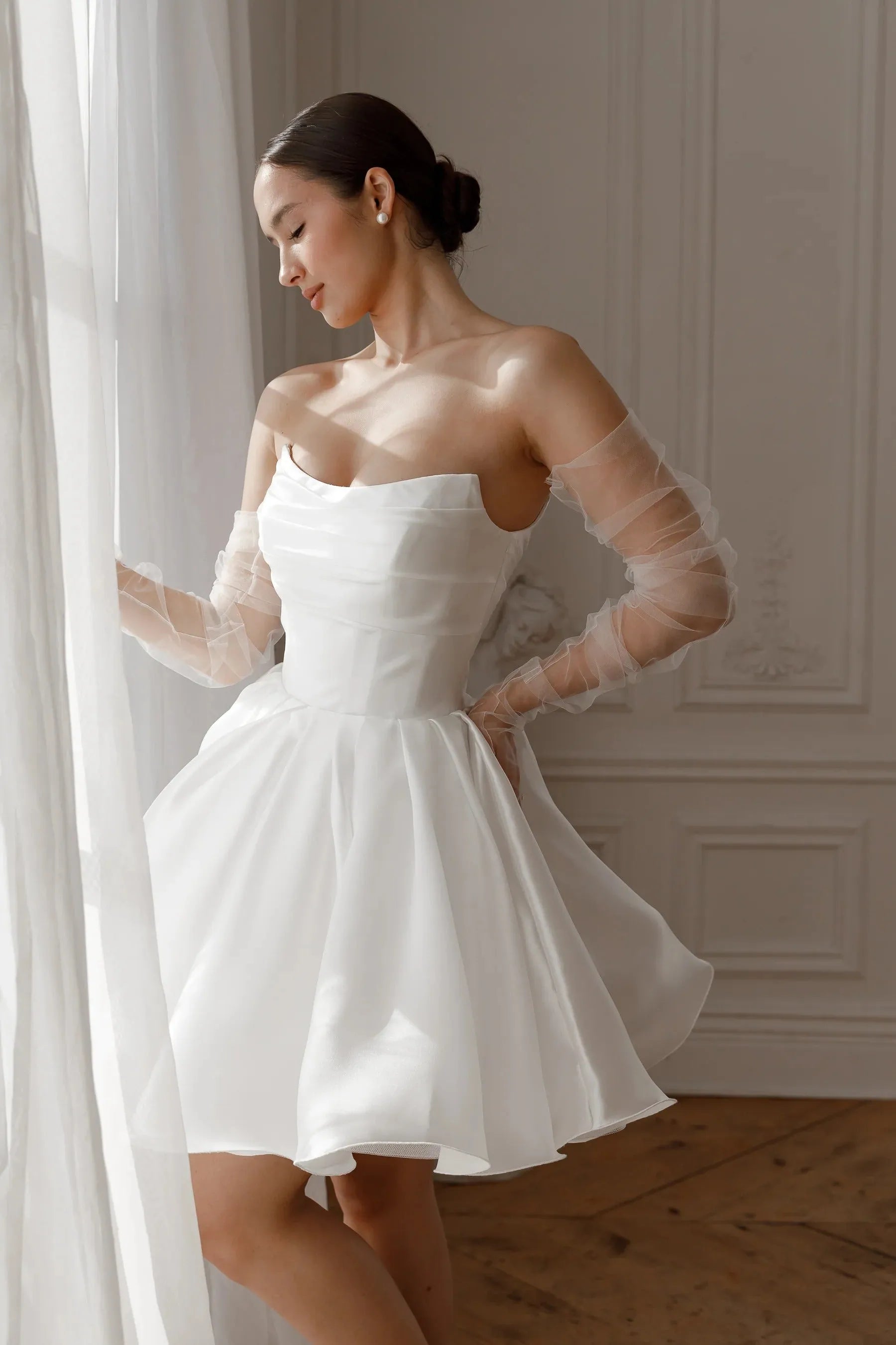 Short Wedding Dress with Detachable Straps Modern Mermaid Princess Gown Bow Court Train Dress Satin Vestido De Novia