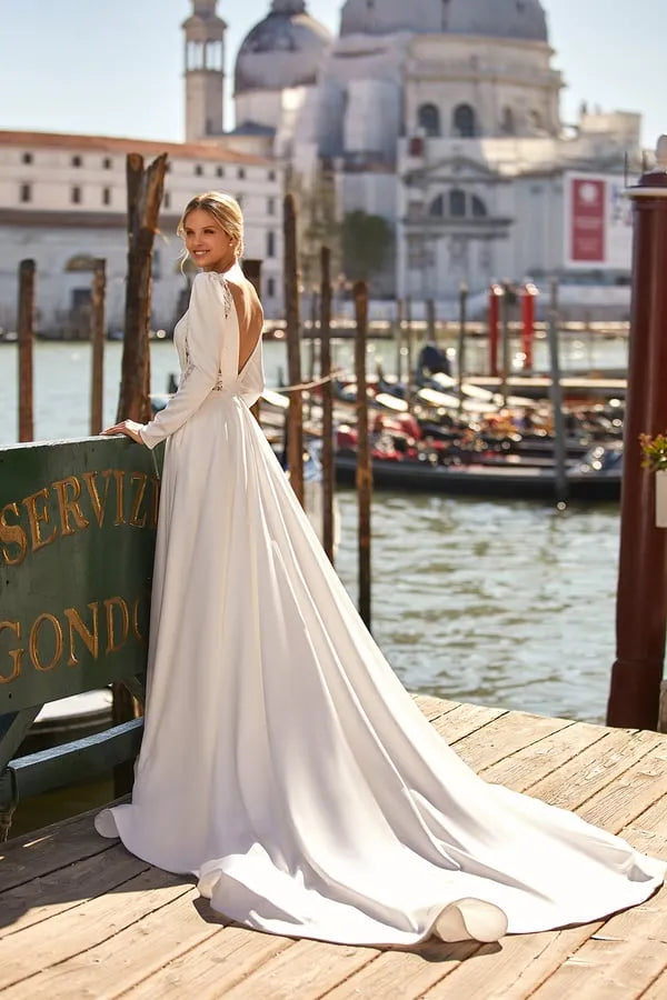 Elegant V Neck Long Cap Sleeve Sexy Backless Lace Top Satin A Line Wedding Dress For Women Bridal Gowns vestido Customized