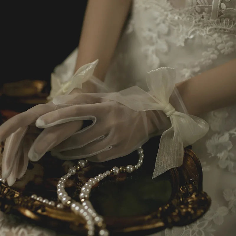Pearl Wristband Wedding Glove Short Bridal Gloves For Women Girl Party Evening Dress Jewelry Bride Accessories