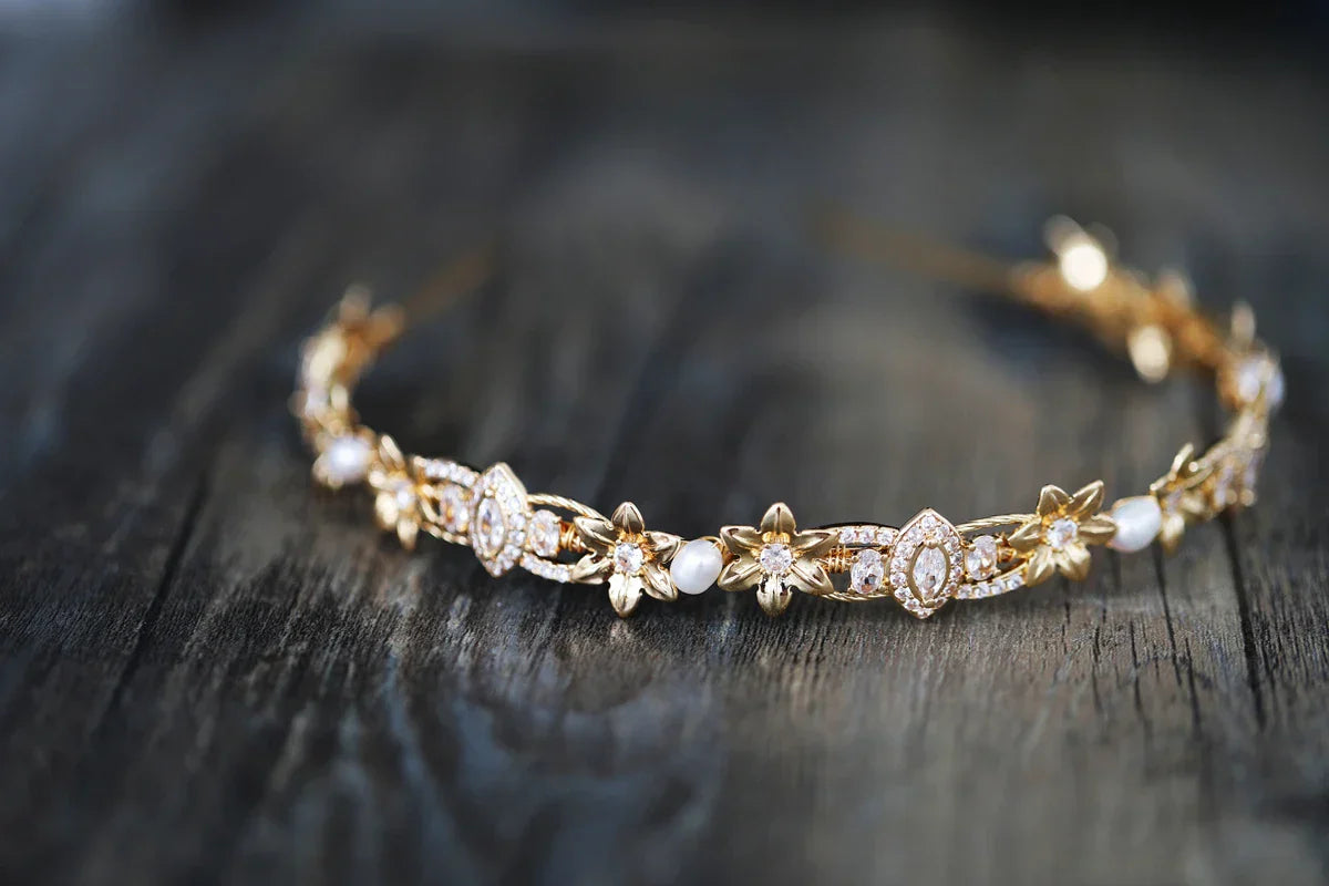 Bridal Hair Jewelry Vintage Gold Color Headbands Tiaras Zirconia Headpieces Crowns Brides Zirconia Hairbands Wedding Accessories