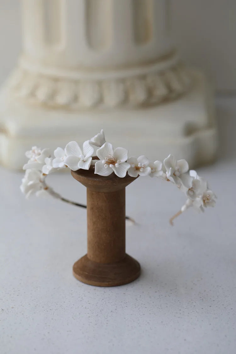 Bridal Jewelry Porcelain Flower Headband Head Pieces Gold Silver Color Vintage Hair Comb Hairpin Brides Wedding Accessories gold color 1
