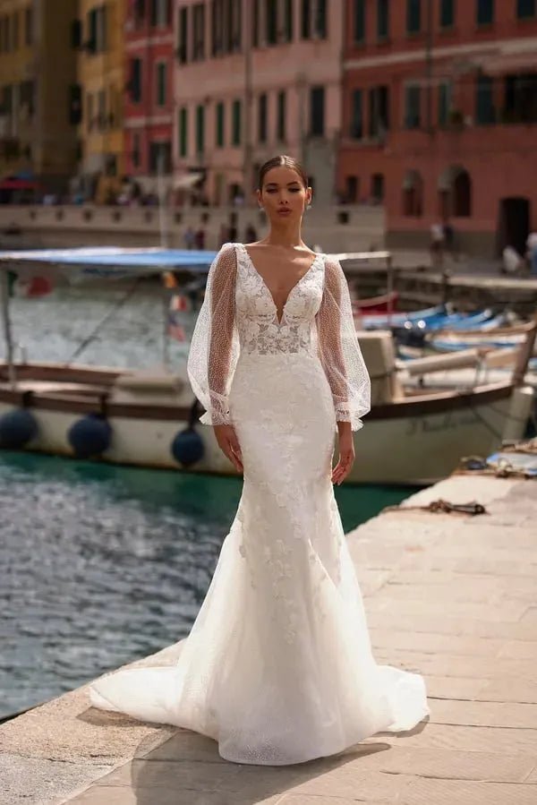 Attractive Wedding Gown for Bride Puff Sleeves Deep V-neck Court Train Zipper Robe De Mariee Customised