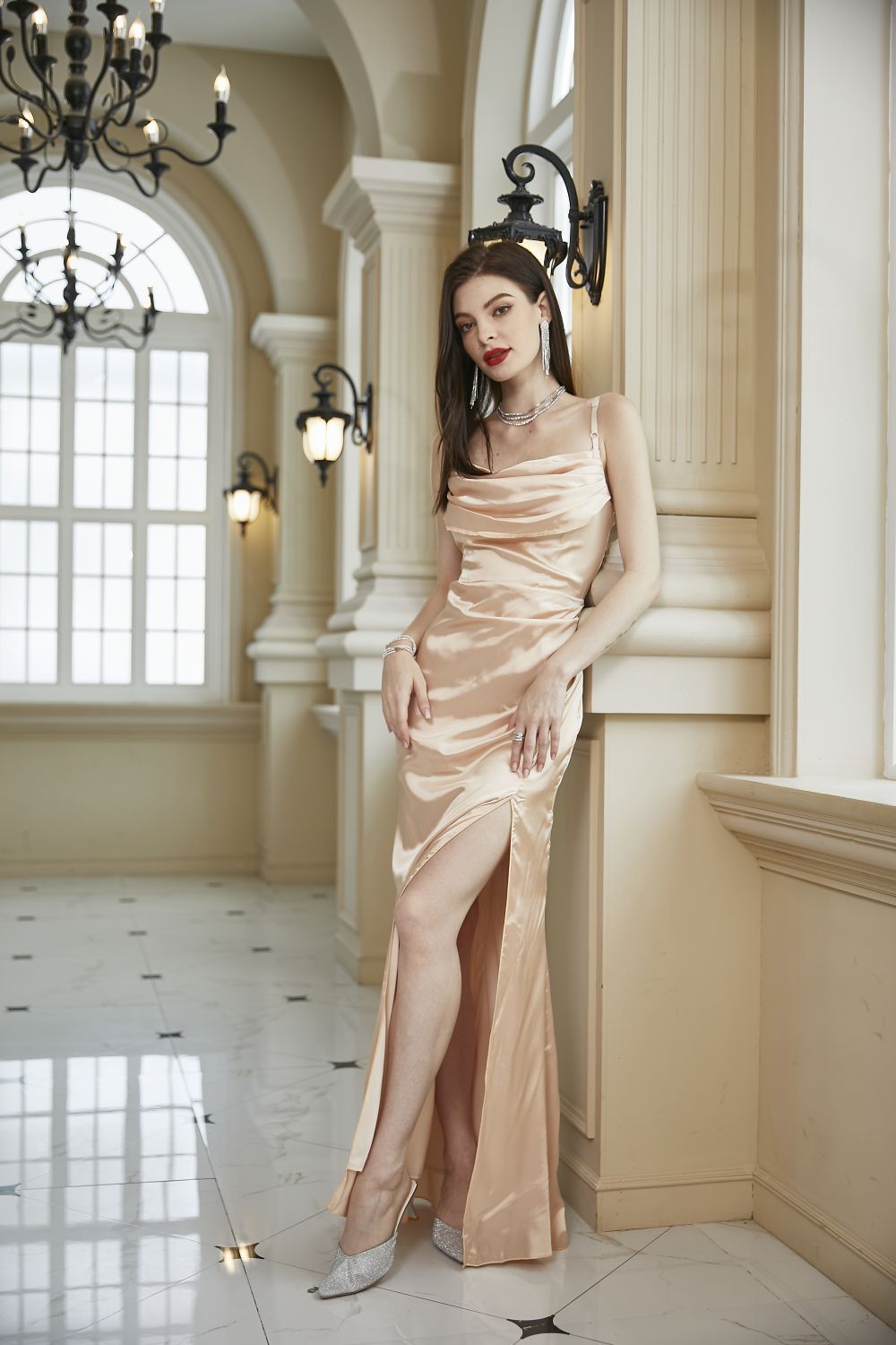 Autumn Winter Women Sleeveless Sling Pile Collar Champagne Bridesmaid Dress