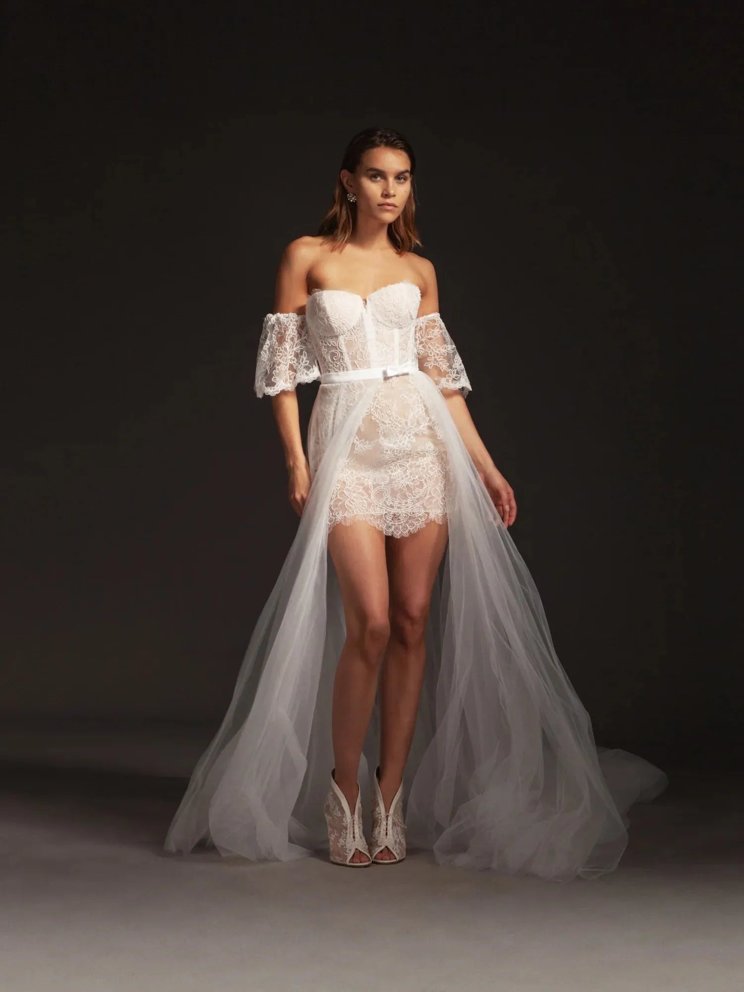 Full-on Lace Wedding Dress Vestido De Novia Train Princess Dress Satin Bow Court Simple Bridal Gown