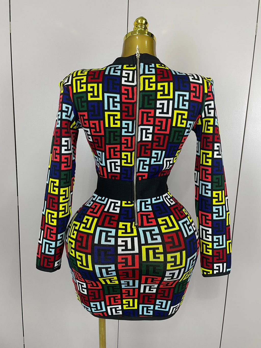 Sexy V-Neck Long Sleeve Bodycon Jacquard Short Bandage Dress  Women Elegant Evening Luxury Birthday Party Cocktail Outfit