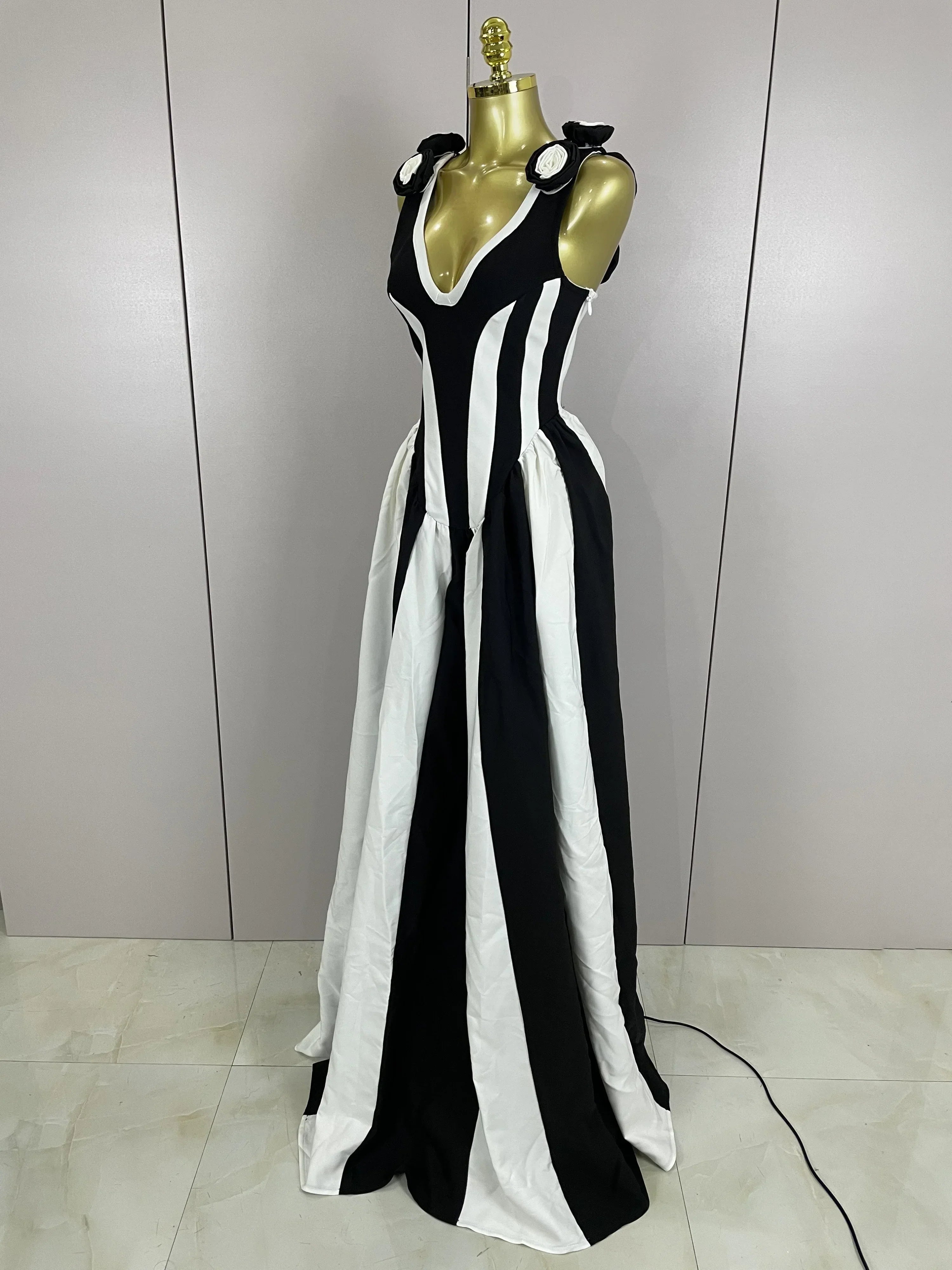 Sexy Black White Flower Stripe High fork Sleeveless Bandage Long Dress  Women Vacation Party Elegangt Party Club Dresses