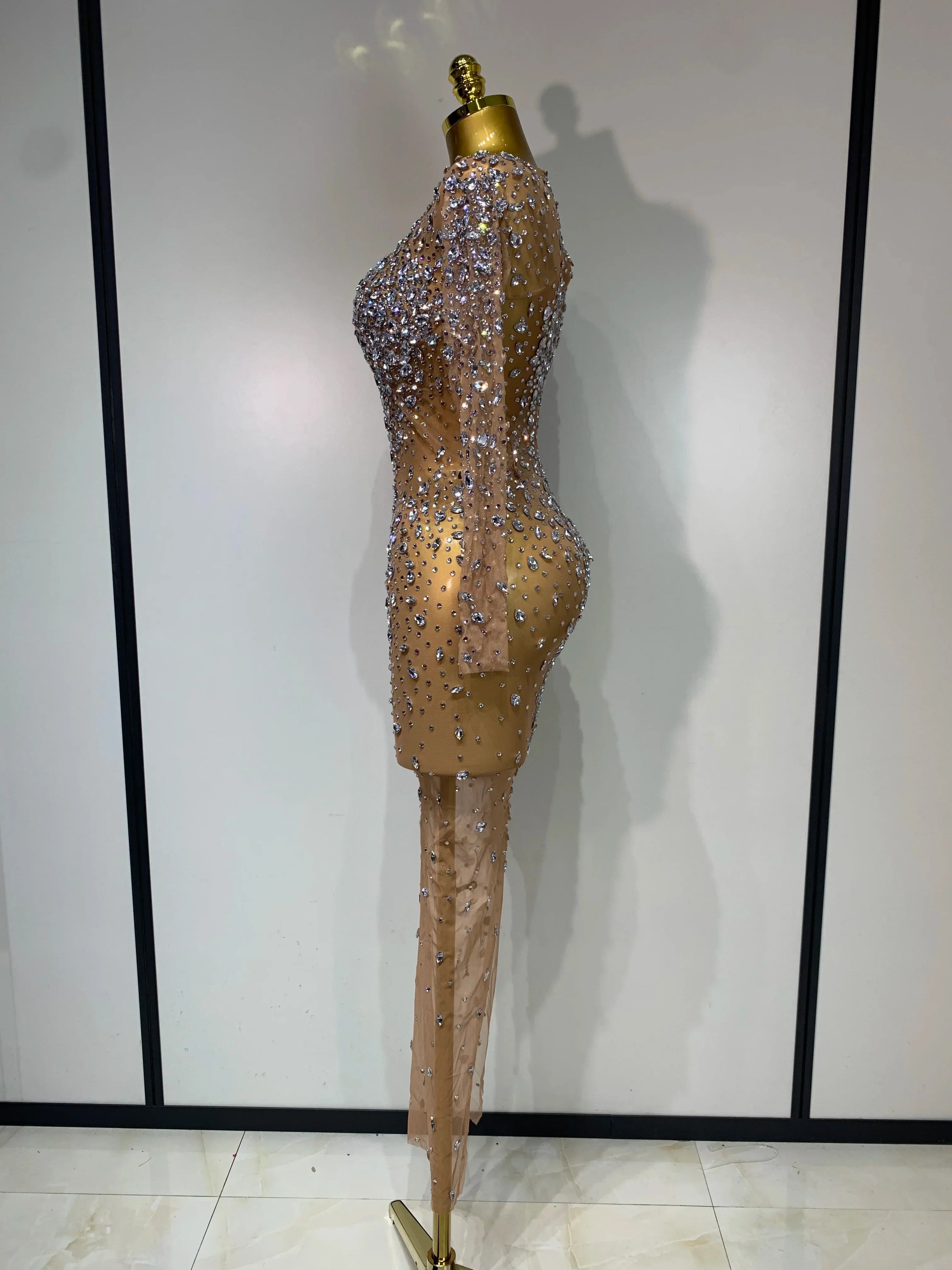 Women Sexy Long Sleeve Bodycon Dress Luxury Birthday Evening Party Glitter Rhinestones Mesh See Through Prom Gown Stage Outfit