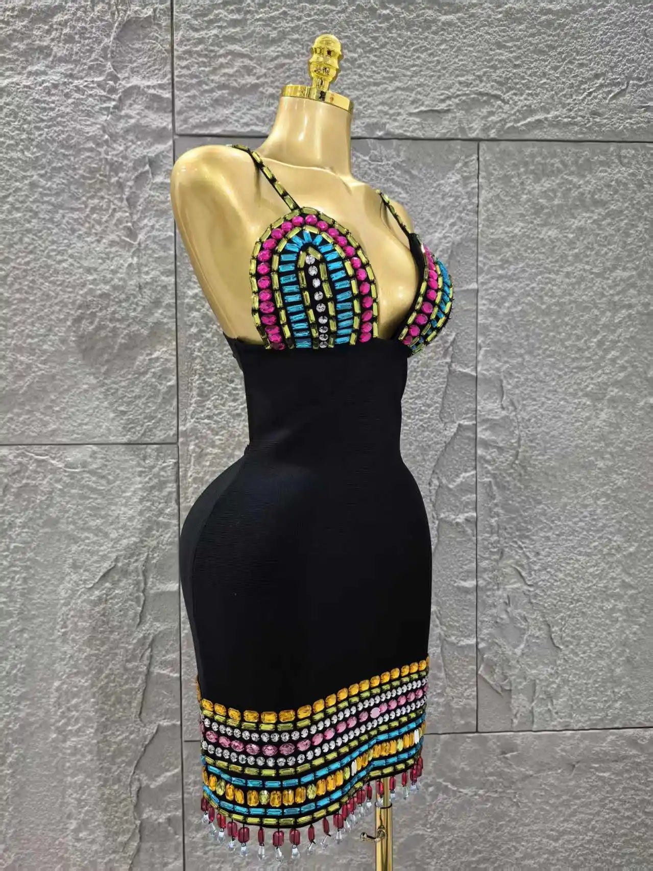 Women Sleeveless Sexy V-Neck Shinning Crystal Bodycon Mini Bandage Dress Celebrate Nightclub Party Outfit Vestido