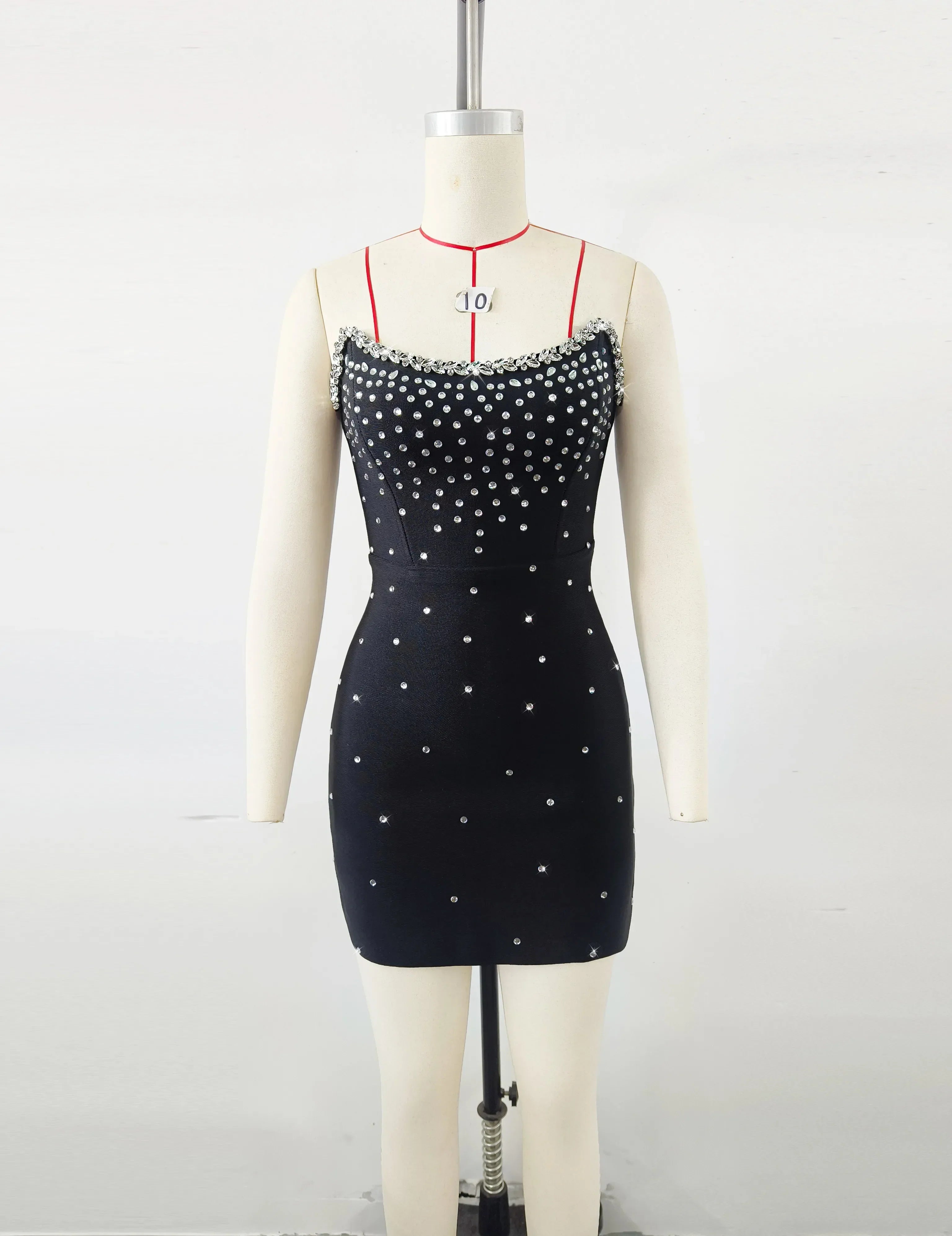 Black Color Women Sexy Strapless Shinning Rhinestones Bodycon Mini Bandage Dress Nightclub Party Celebrate Fashion Outfit