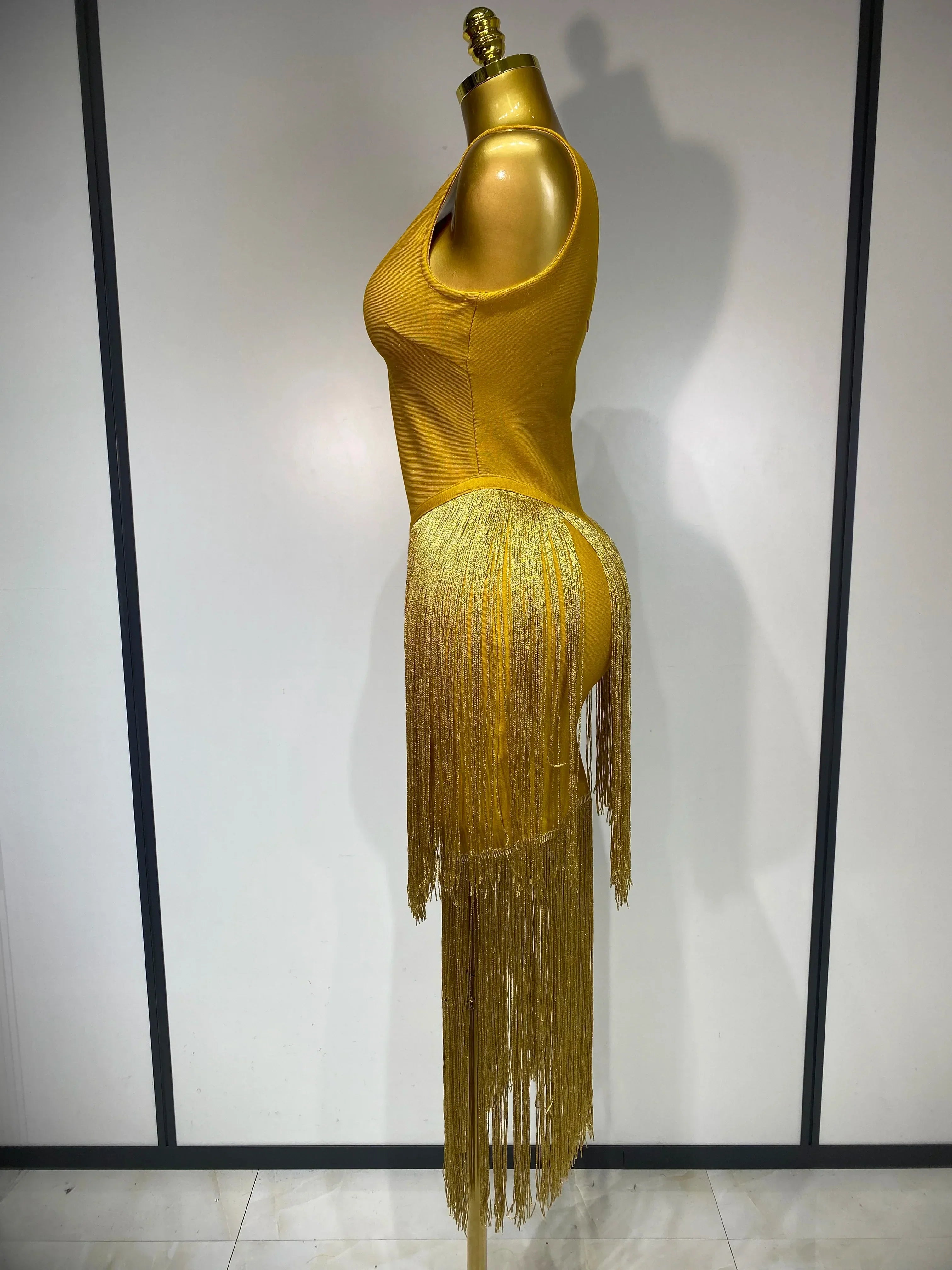 Sexy V Neck Yellow Tassels Women  Prom Dress Sheath Sleeveless Party Gown Elegant Formal Luxury Birthday Club Dresses