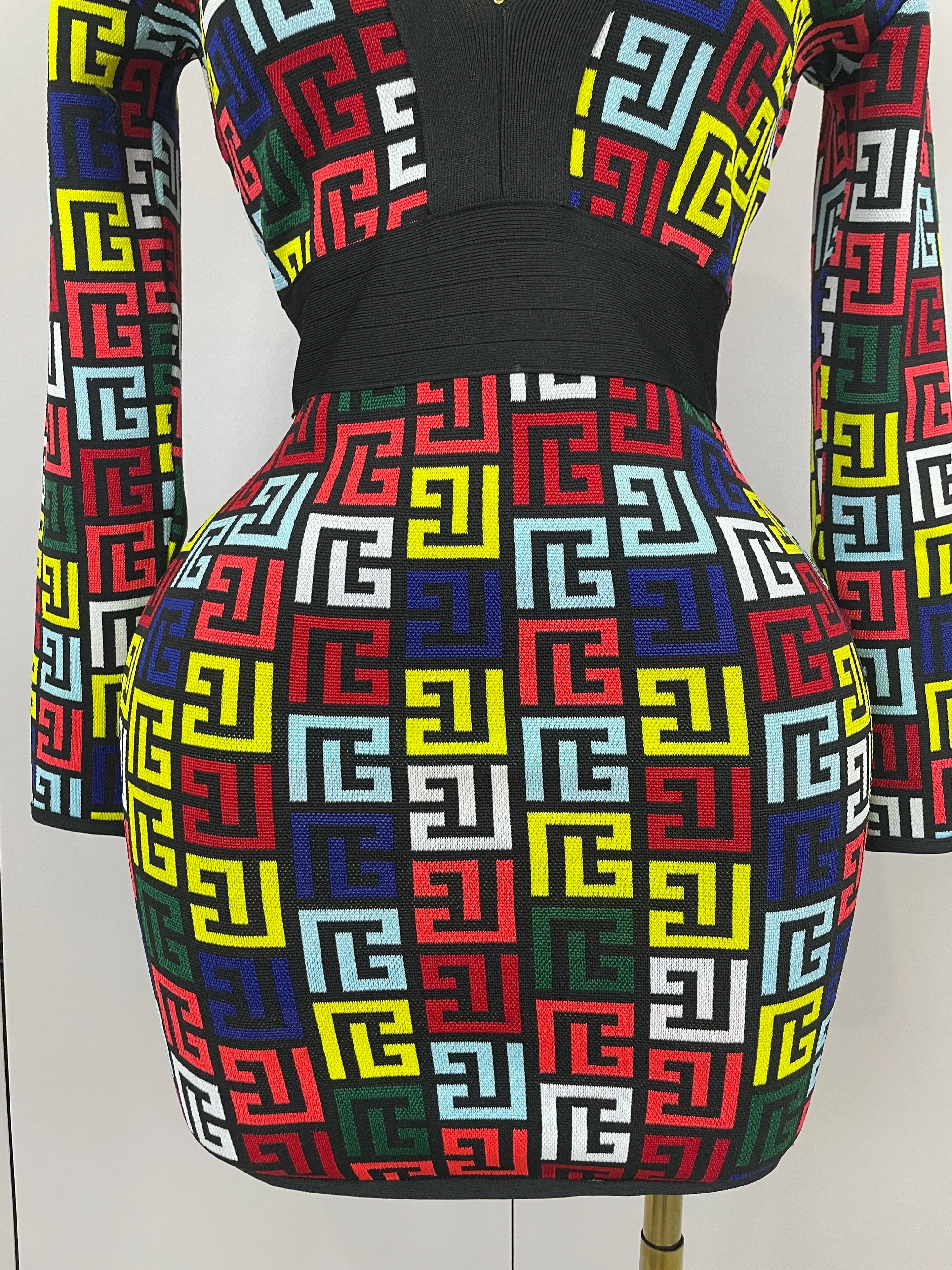 Sexy V-Neck Long Sleeve Bodycon Jacquard Short Bandage Dress  Women Elegant Evening Luxury Birthday Party Cocktail Outfit