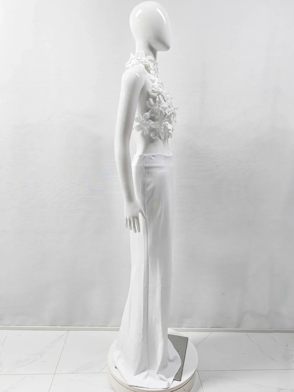 White Elegant 3D Flowers Hollow Out Beach Dresses Set Sexy See Though Crop Tops Long Skirts Women Sets Summer Female Outfits