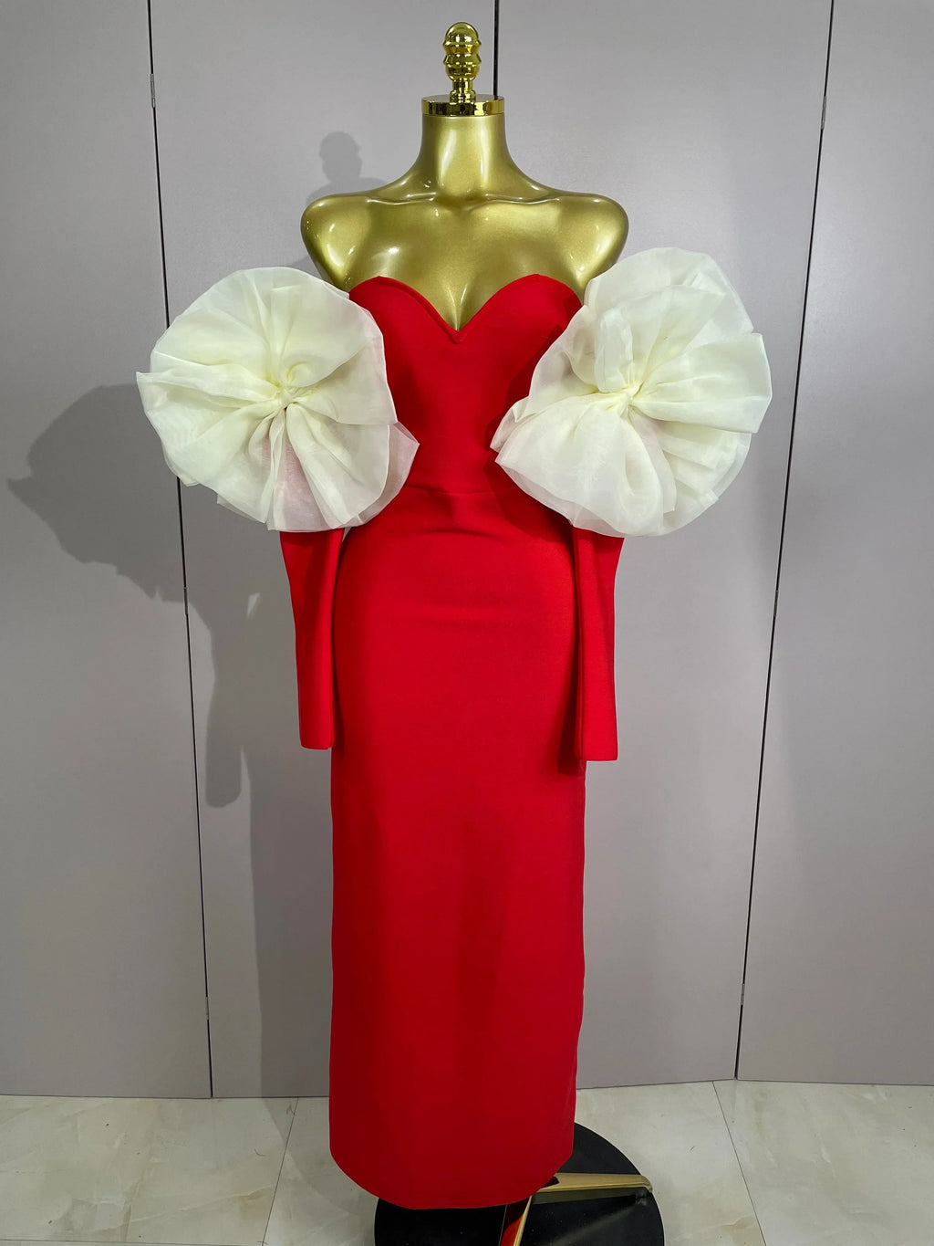 Women Sexy Off Shoulder Red Bodycon Bandage Dress Long Sleeved Celebrity Elegant Backless Dress Luxury Birthday Dresses Red