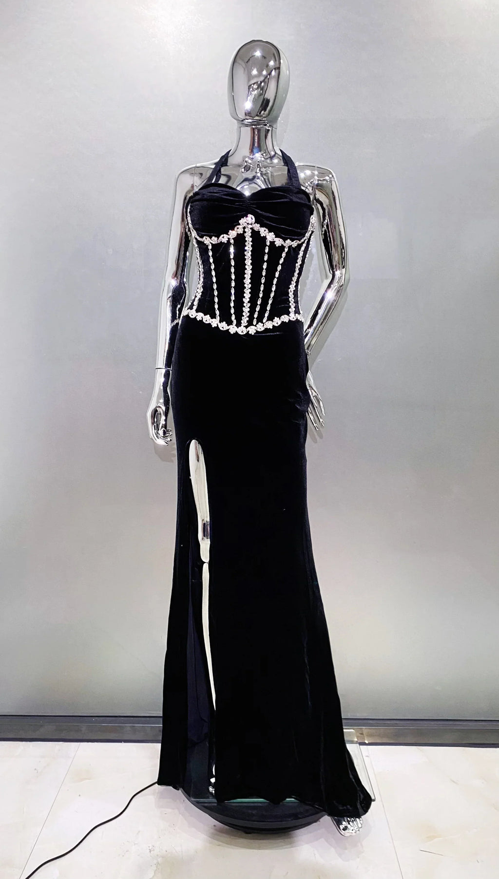 Luxury Shining Diamond Halter Black Velvet floor Lenght Evening Dress Celebrity Birthday Party Outfit Performance Costume black