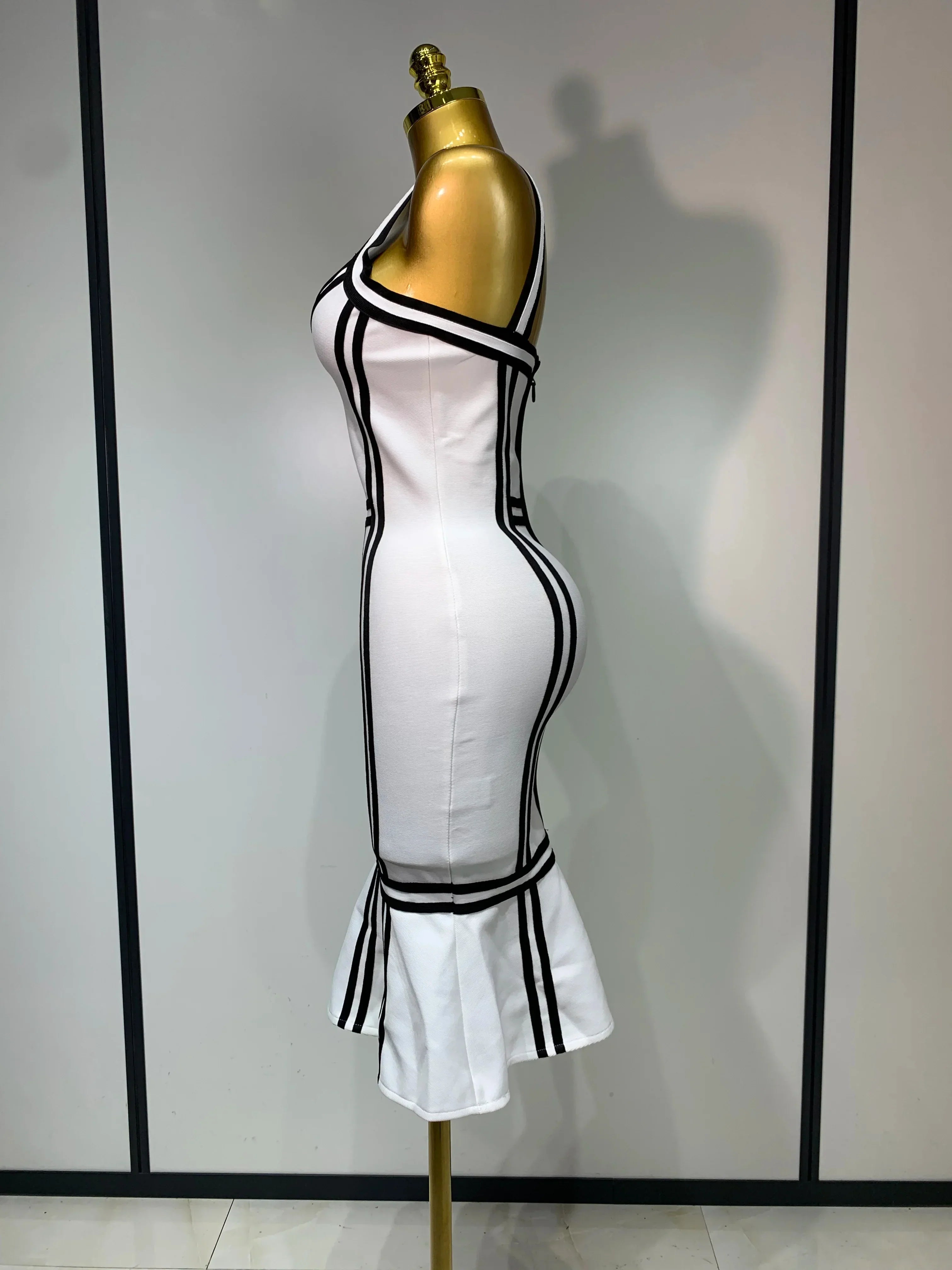 Women Sexy Backless Ruffled Edge Bodycon Bandage Dress  Celebrity Elegant Evening Party Luxury Birthday Club Dress