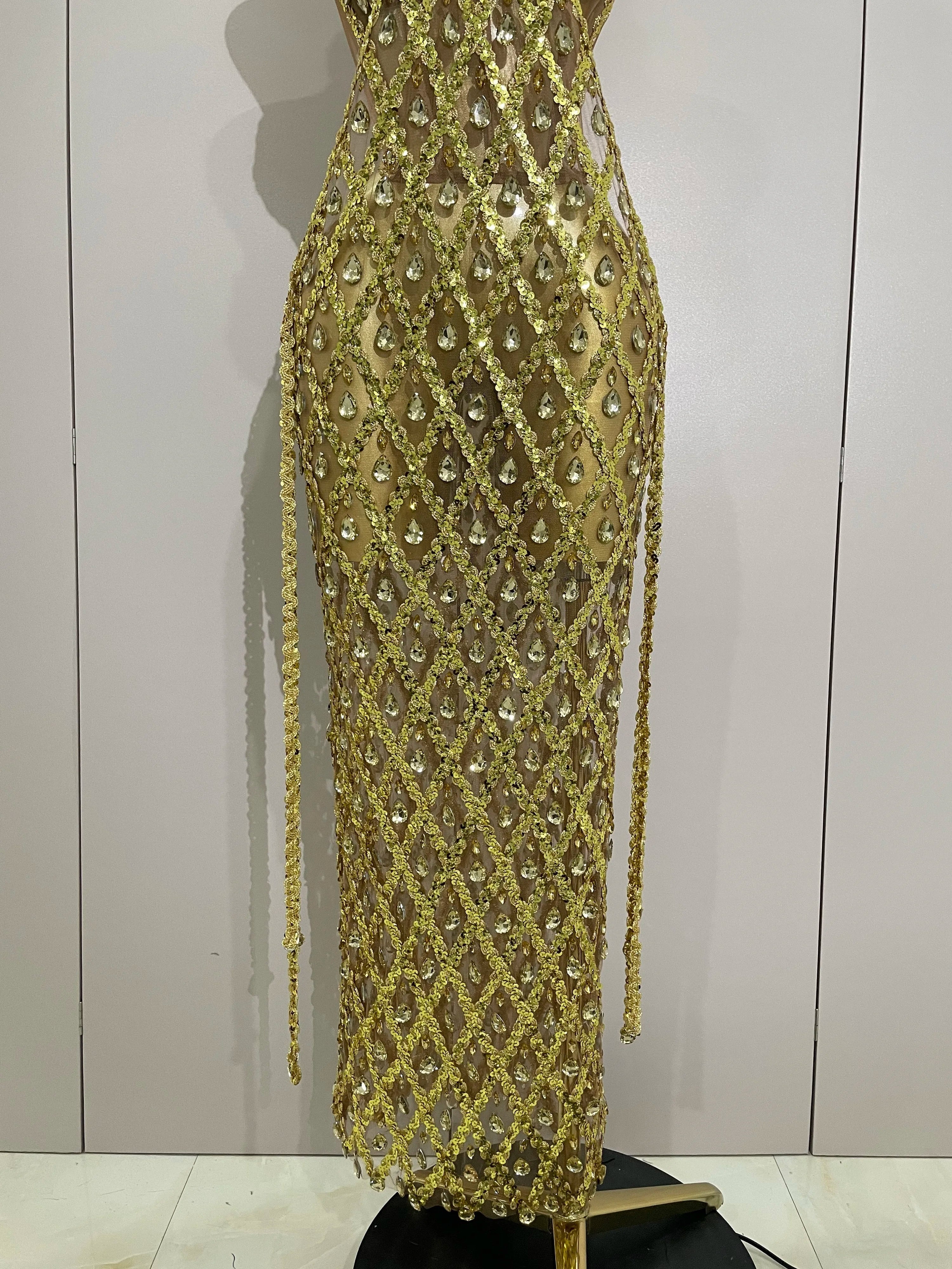 Sexy Sparkly Gold Rhinestones Sleeveless Mesh Two Piece Long Dress  Women Birthday Party Celebrate Prom Stage Costume