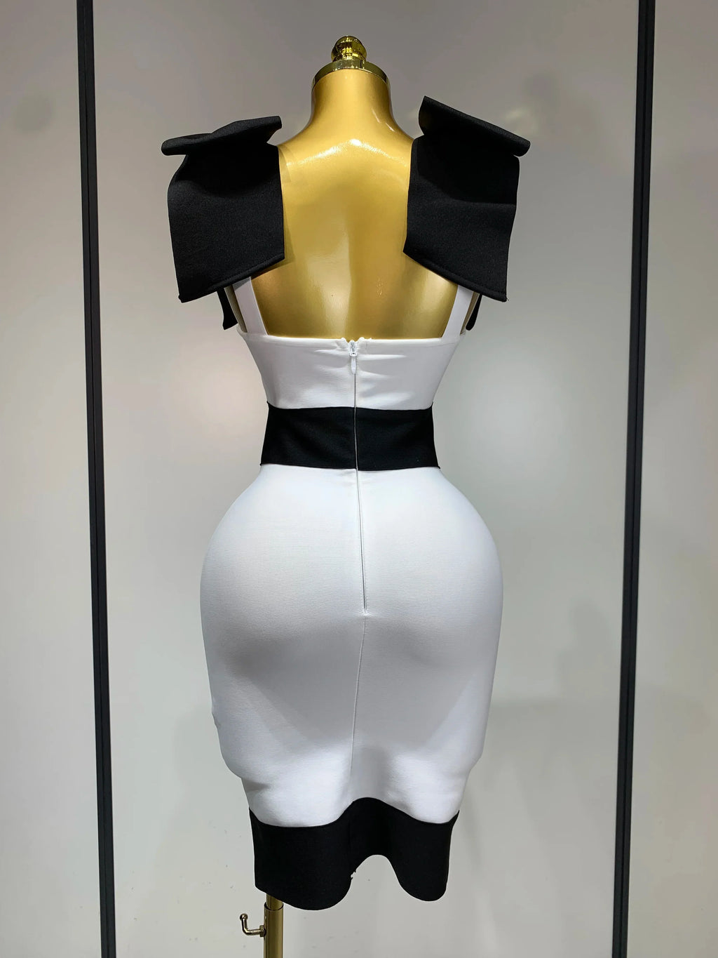 Women Sexy Bow Tie Black White Patchwork Bodycon Bandage Dress Celebrity  Elegant Evening Club Party Birthday Dresses