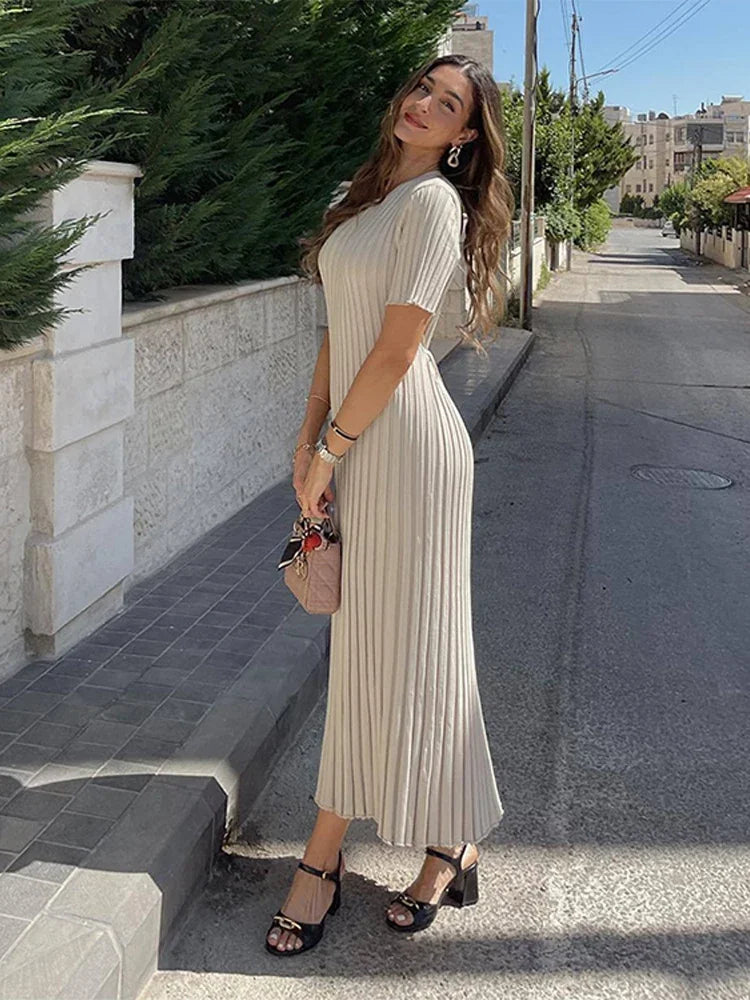 Vixa Short Sleeve Knit Dress