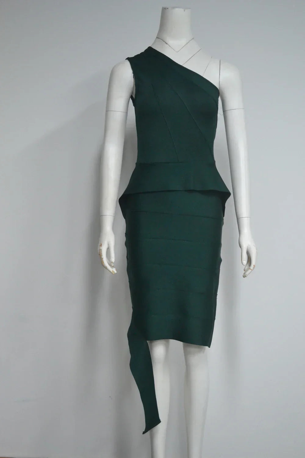 Darkgreen Color Women Sexy One Shoulder Ruffles Bodycon Mini Bandage Dress Office Lady Celebrate Evening Party Outfit Vestido