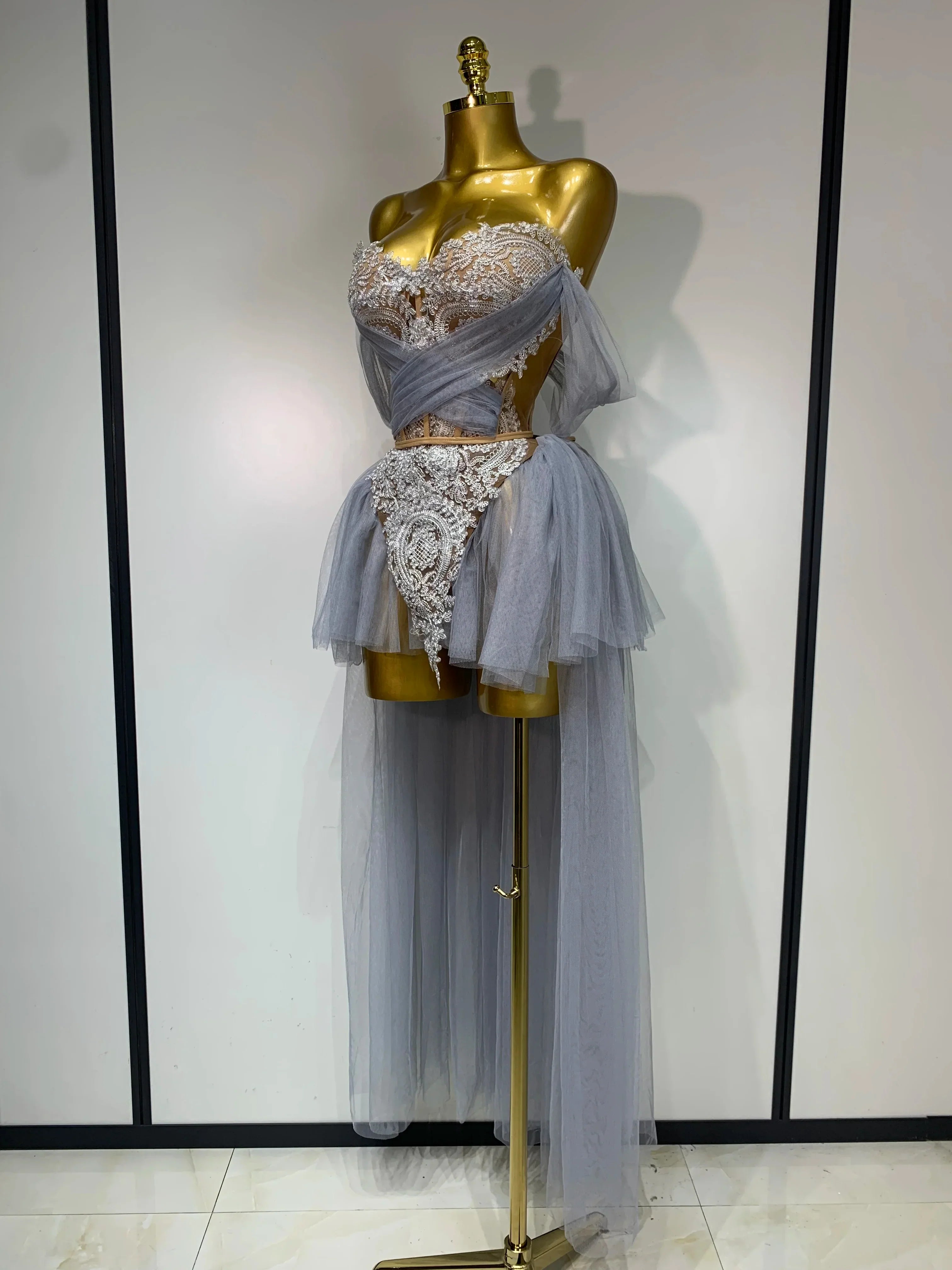 Sexy Backless Mesh Top Skirt Two Pieces Set Celebrate Festival Performance Costume Luxury Birthday Evening Party Design Dress