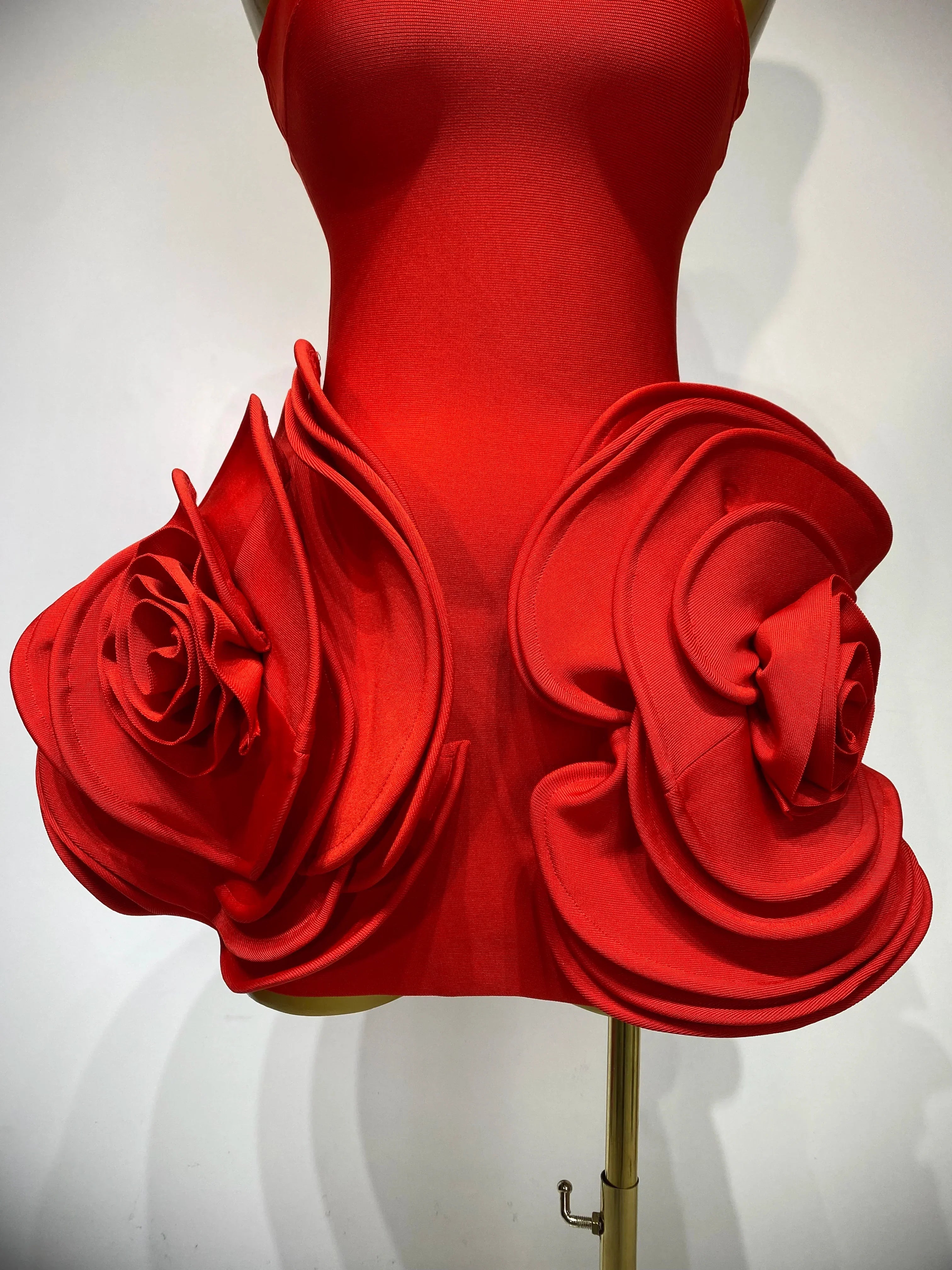 Celebrity Sexy Strapless Backless Flower Red Mini Bodycon Bandage Dress  Knitted Elegant Evening Club Luxury Birthday Dress