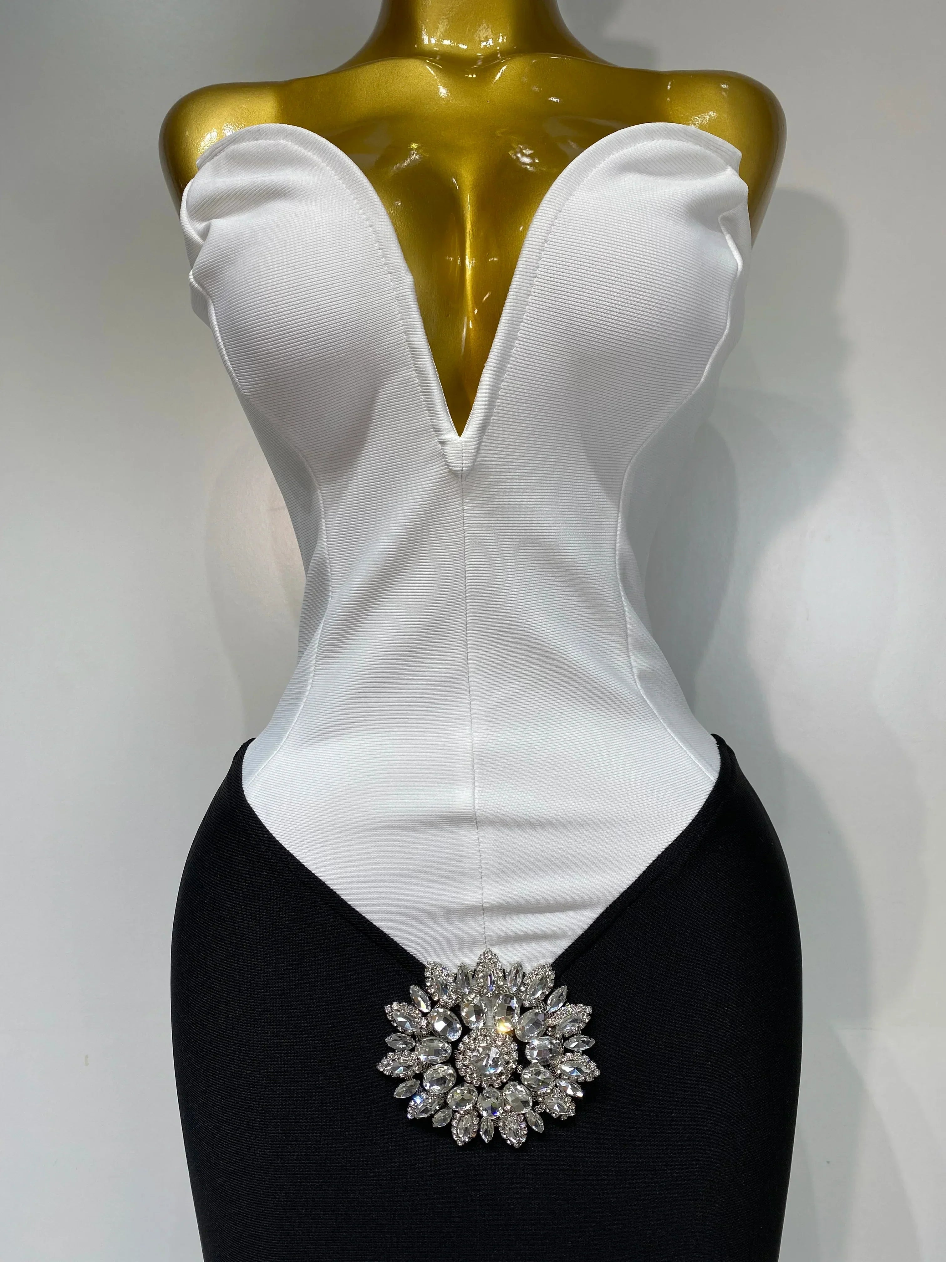 Sexy Bodycon Bandage Dress Strapless Diamond Flower Maxi Long Elegant Dresses  Luxury Birthday Dress Club Party Prom Gowns