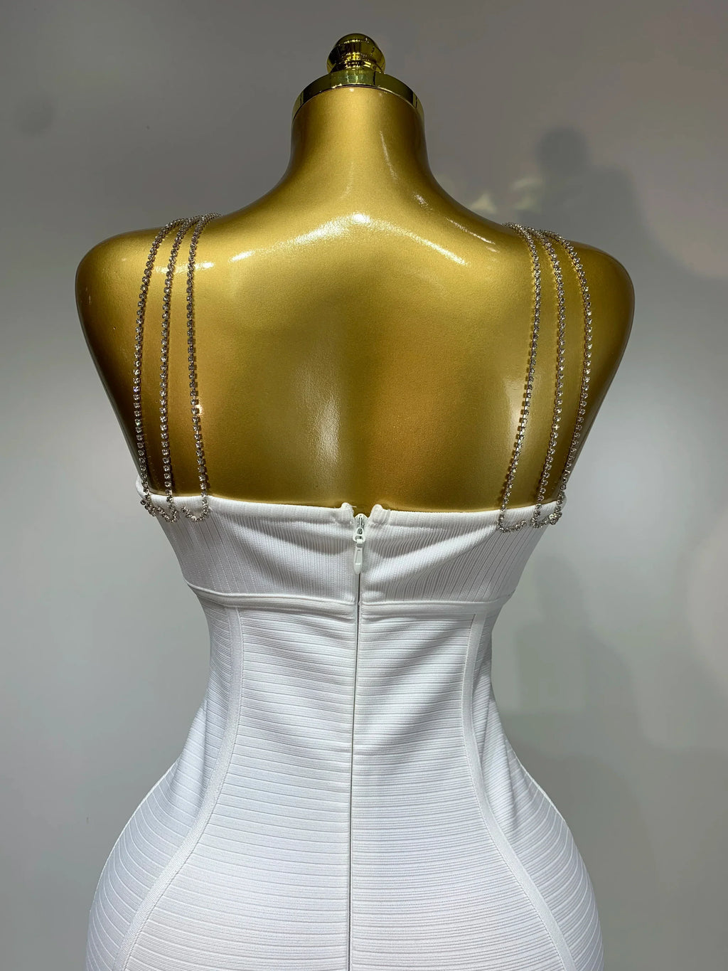 Sexy Sling Backless Crystal Diamonds Chain Bodycon Bandage Dress  White Elegant Evening Club Luxury Birthday Party Dresses