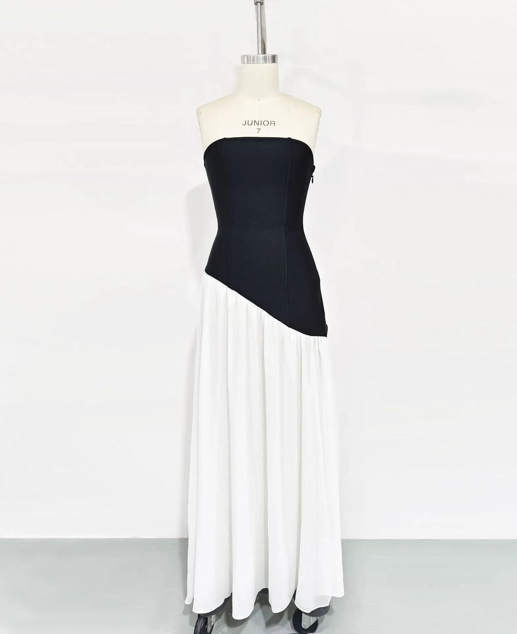 WholeWomen Sexy Strapless Off the Shoulder Bodycon Long Maxi Dress Birthday Party Celebrate Cocktail Evening Outfit