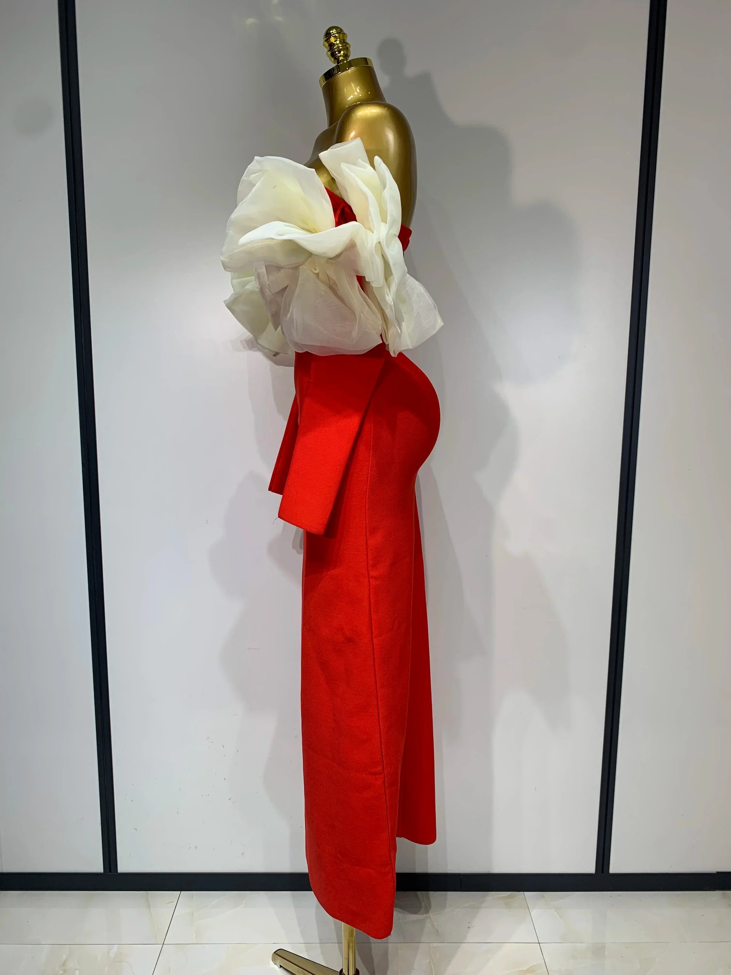 Sexy Off Shoulder Women Red Bodycon Bandage Dress  Long Sleeved Celebrity Elegant Backless Dress Luxury Birthday Dresses