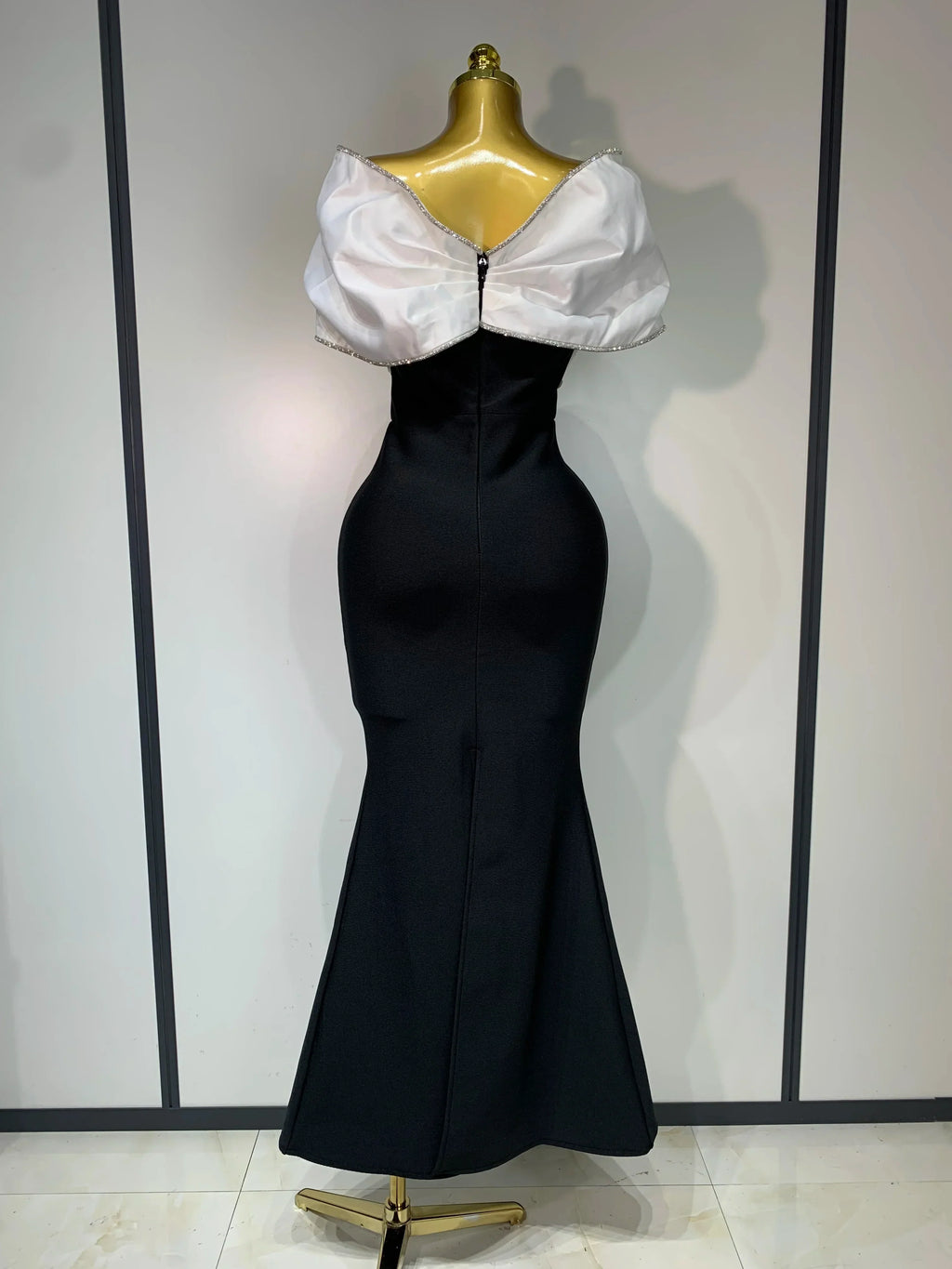 Women Sexy Off Shoulder Rhinestone Bodycon Maxi Long Bandage Dress  Celebrity  Elegant Evening Party Luxury Birthday Outfit
