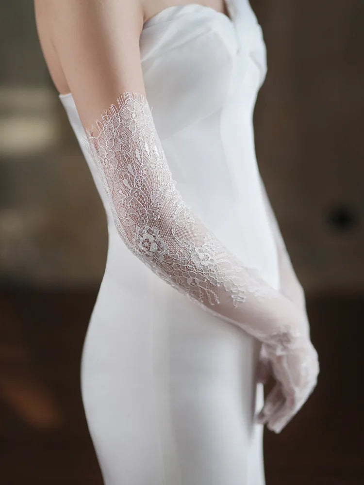 Lace Short Pearls Bridal Gloves Wristband Wedding Glove For Women Girl Party Evening Dress Jewelry Brides Accessories e
