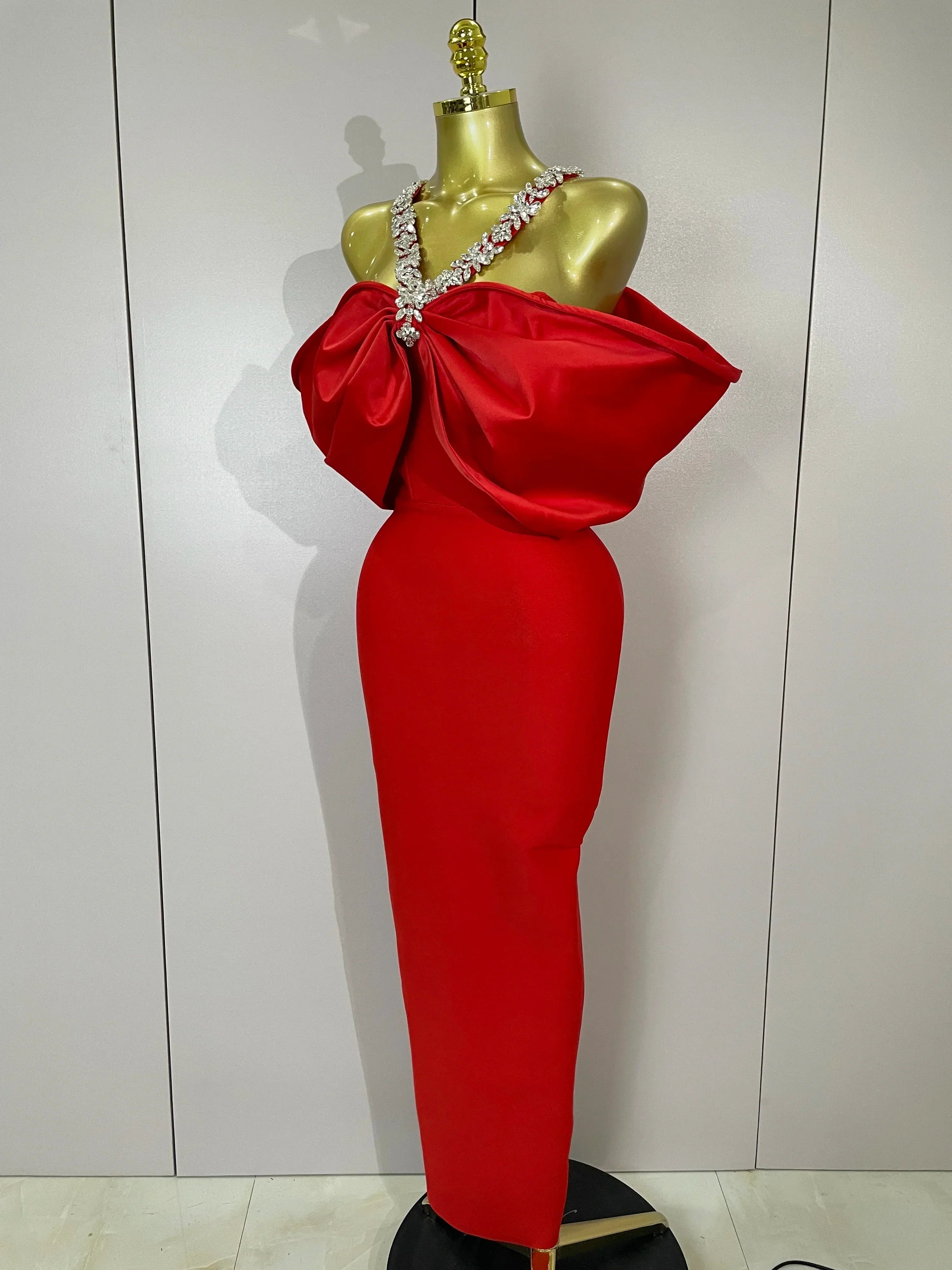 Luxury Rhinestone Chain Red Off Shoulder Vintage Butterfly Chic Bodycon Long Dress  Elegant Evening Party Birtyday Clothing