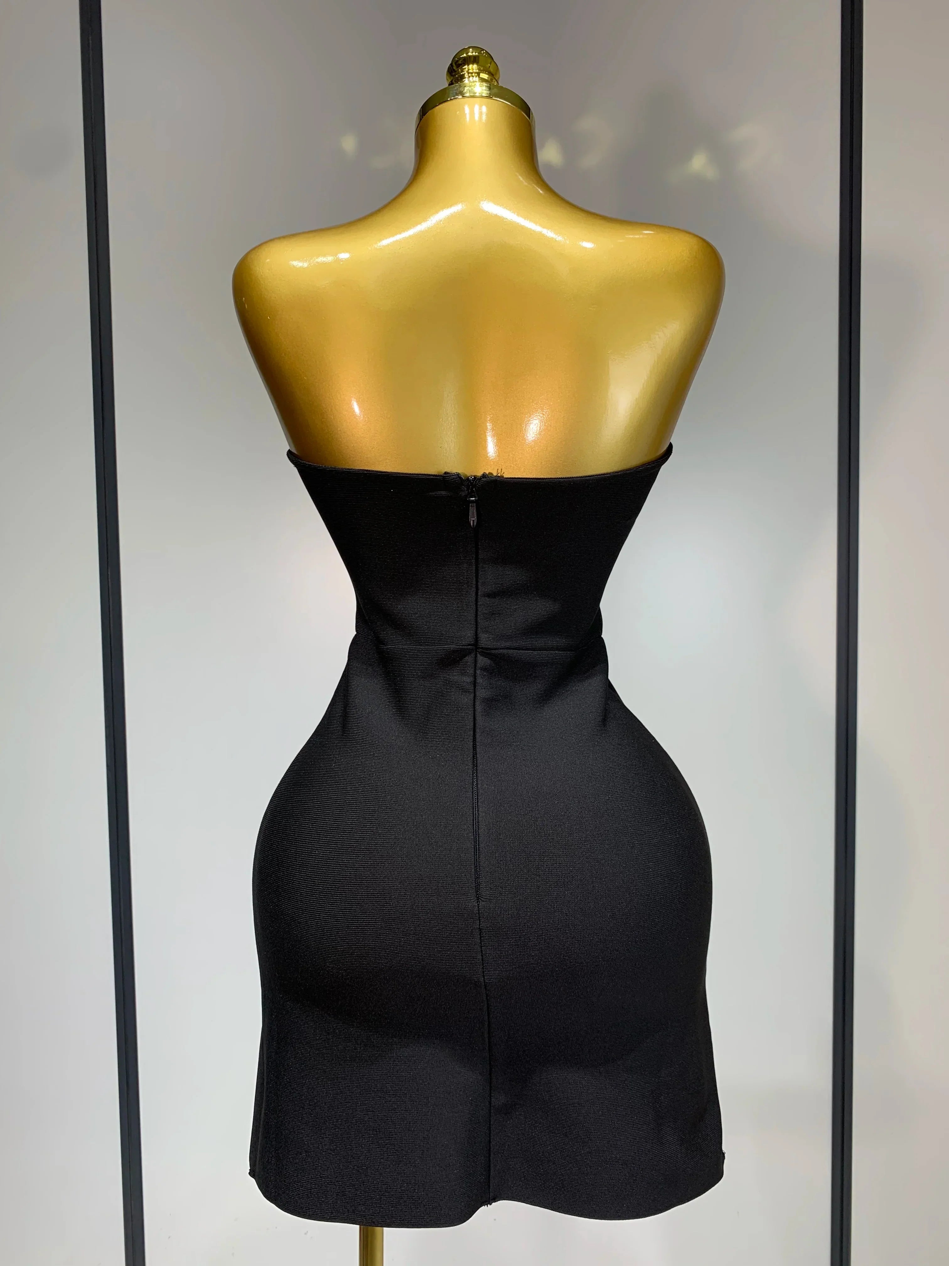 Women Sexy Strapless Colorful Crystal Bodycon Mini Bandage Dress New Spring Elegant Party Celebrate Birthday Outfit
