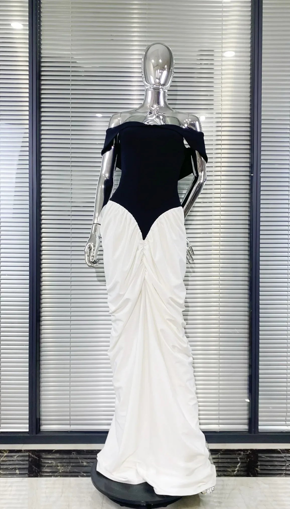 Women Sexy Slash Neck Off the Shoulder Laced-up Bodycon Floor-length Dress Evening Party Celebrate Cocktail Outfit WHITE