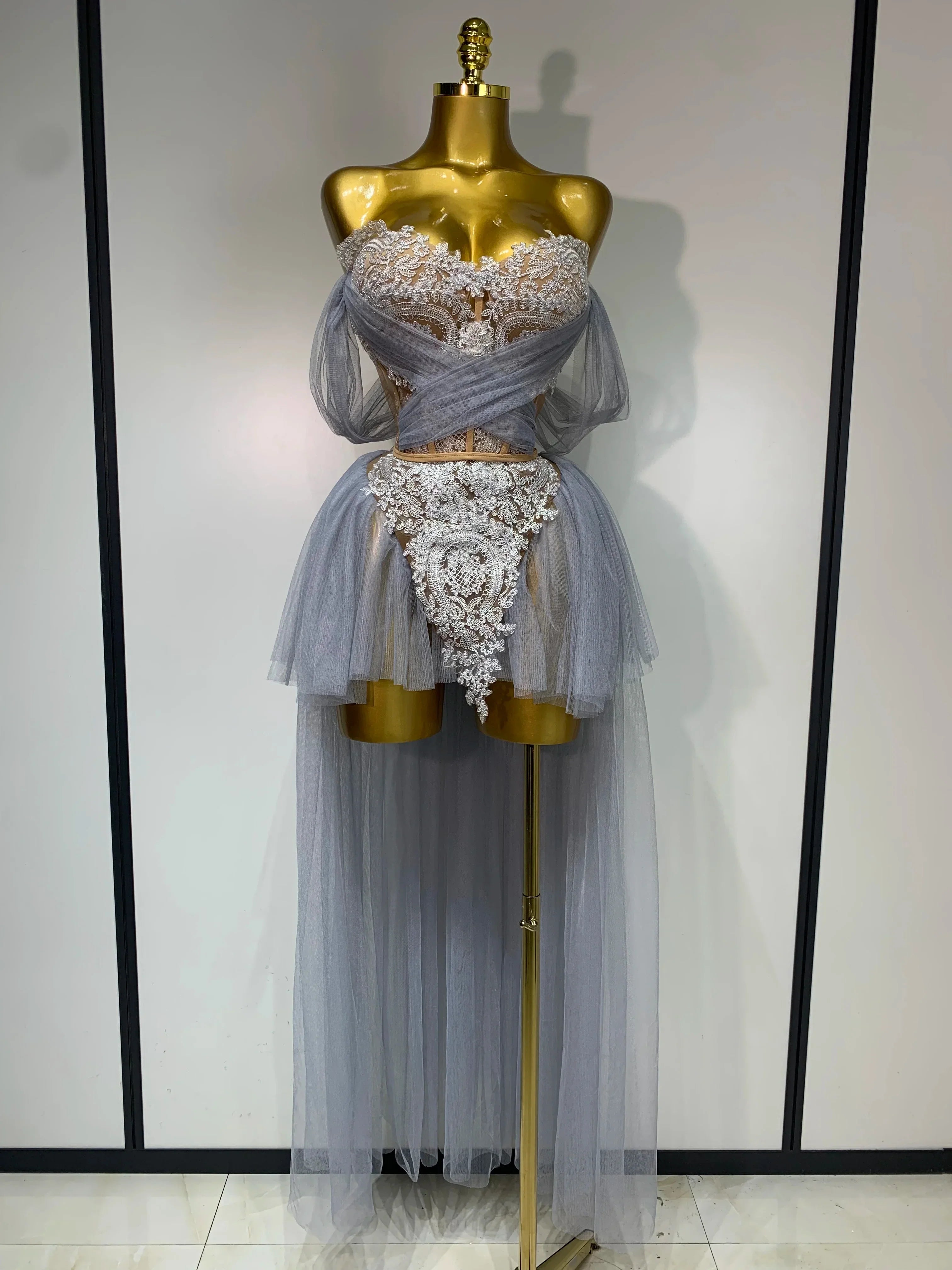 Sexy Backless Mesh Top Skirt Two Pieces Set Celebrate Festival Performance Costume Luxury Birthday Evening Party Design Dress GRAY