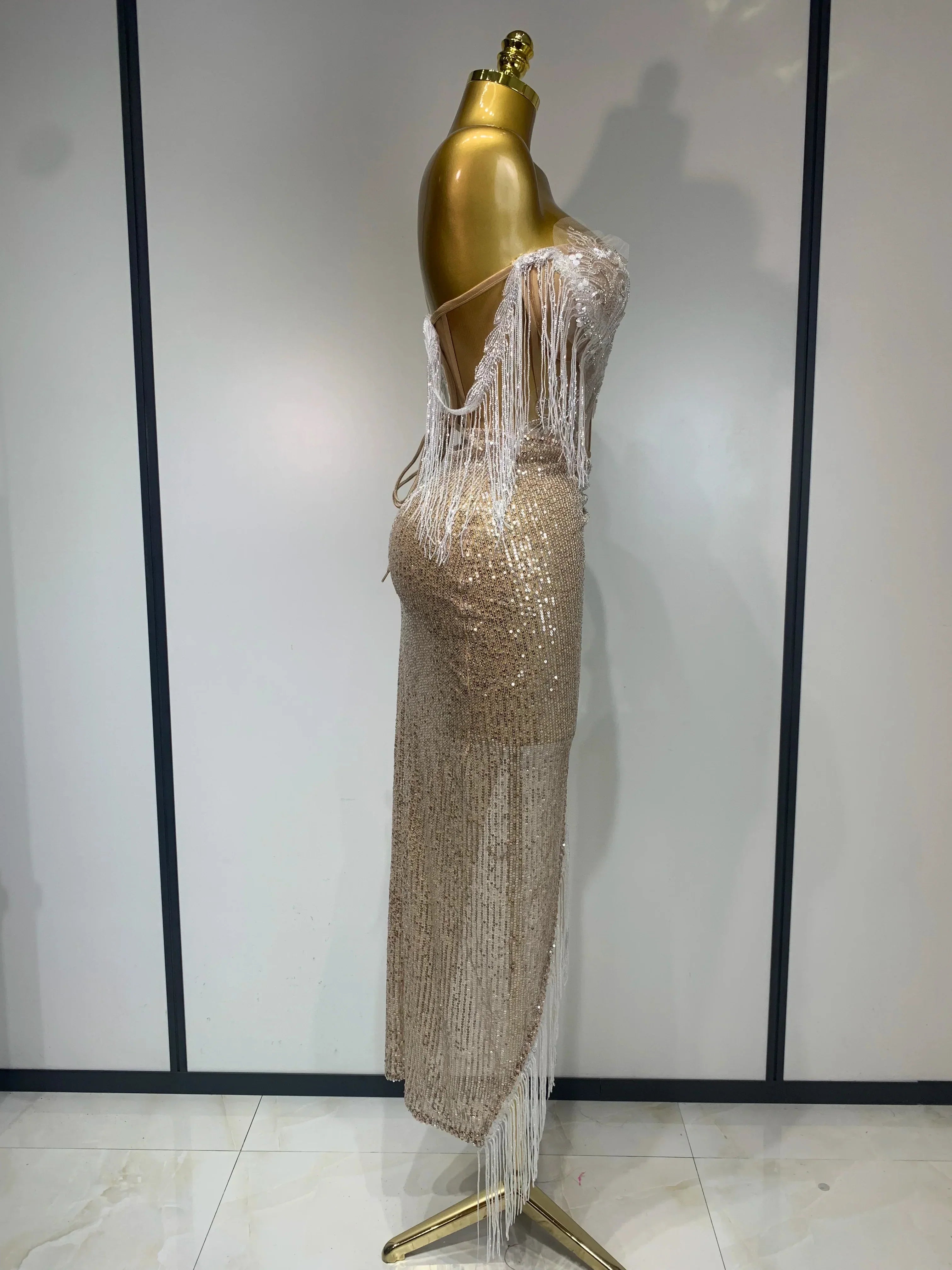 Women Sexy Singer Performan Costume Nightclub Girl Sparkly Sequin Tassel Two Piece Set  Evening Party Luxury Birthday Outfit