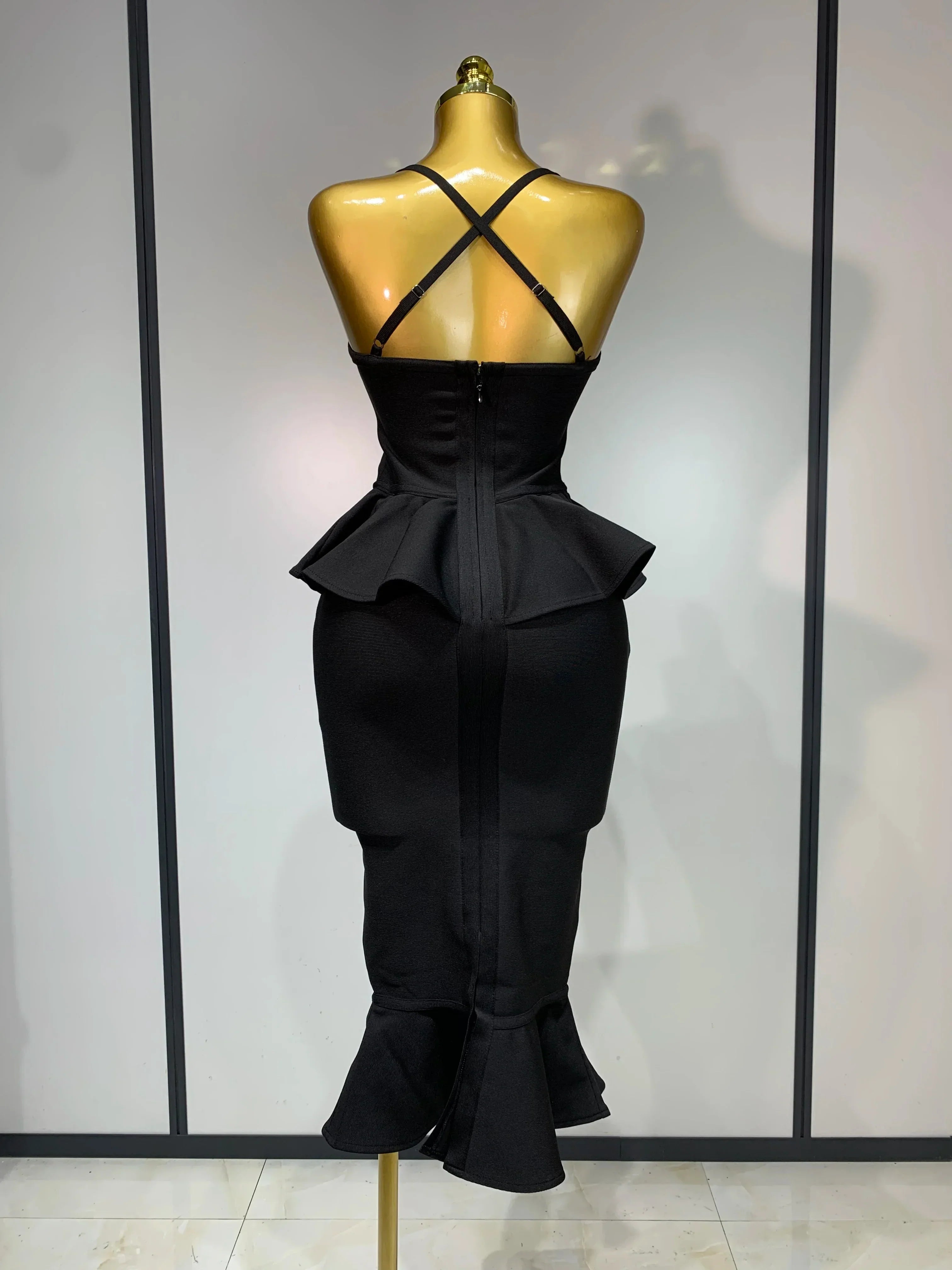Women Sexy Backless Tierred Bodycon Bandage Dress  Celebrity Elegant Evening Party Club Wedding Dress Birthday Vestido