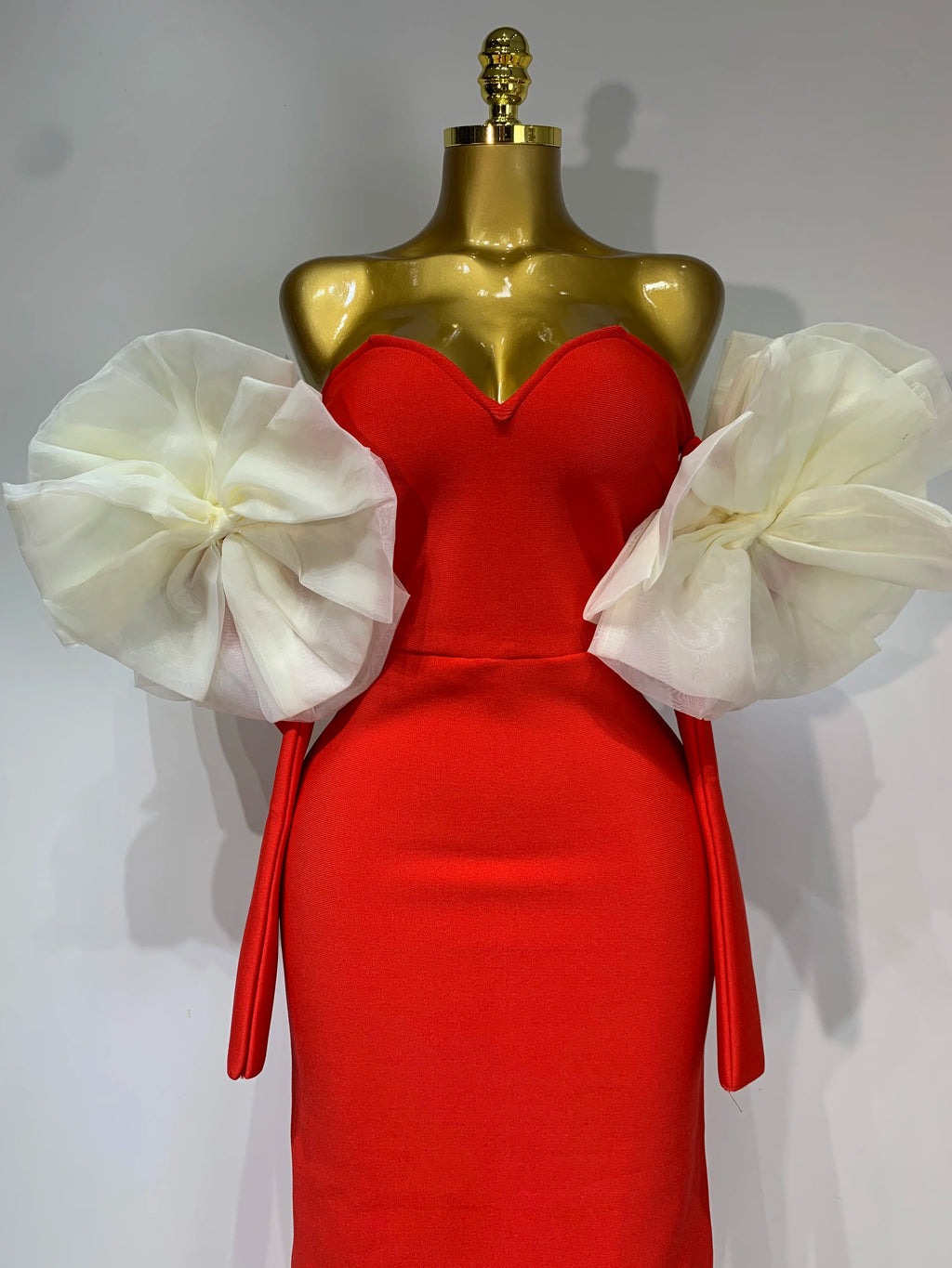 Sexy Off Shoulder Women Red Bodycon Bandage Dress  Long Sleeved Celebrity Elegant Backless Dress Luxury Birthday Dresses