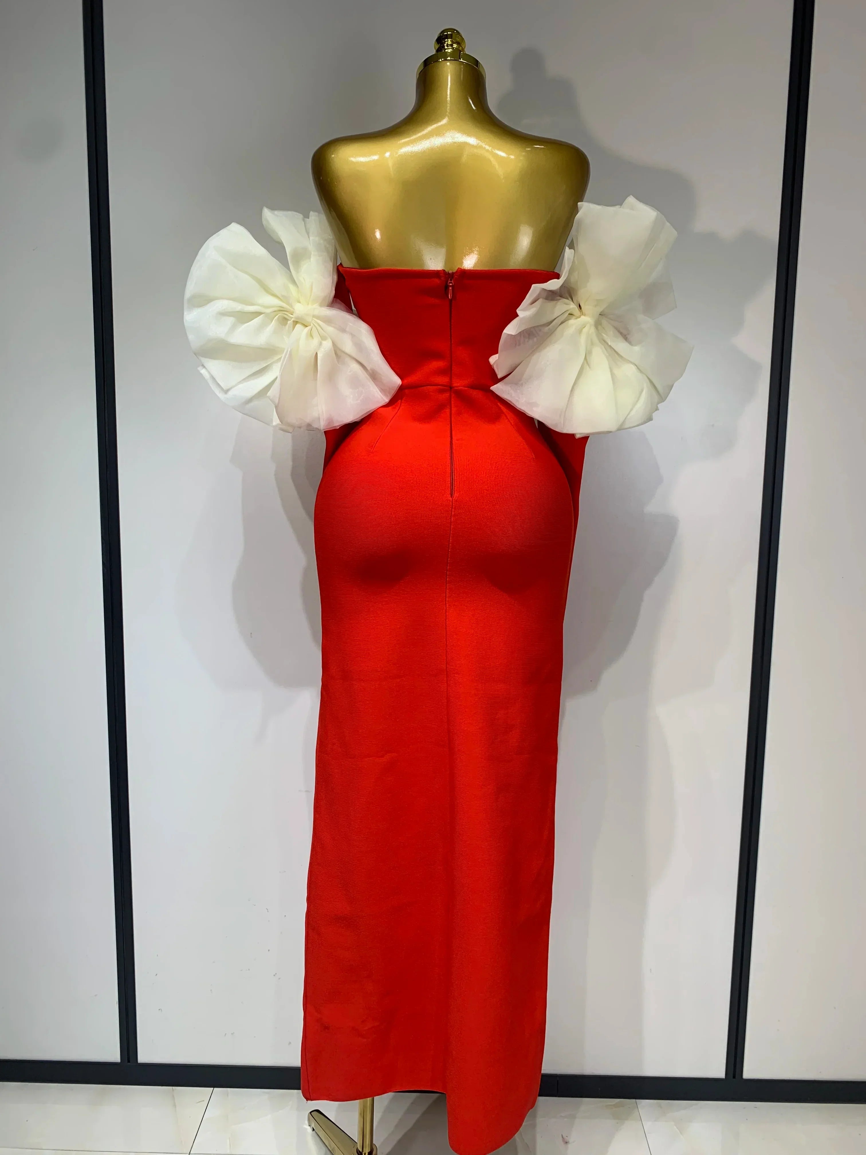 Sexy Off Shoulder Women Red Bodycon Bandage Dress  Long Sleeved Celebrity Elegant Backless Dress Luxury Birthday Dresses