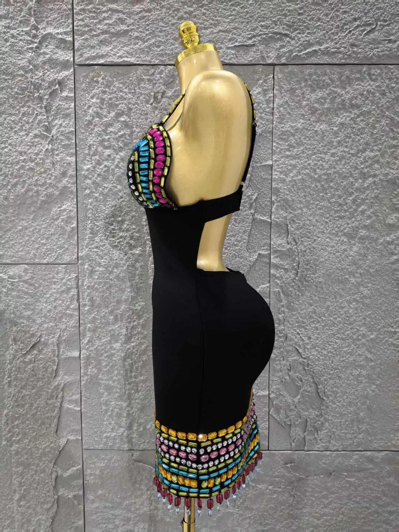 Women Sleeveless Sexy V-Neck Shinning Crystal Bodycon Mini Bandage Dress Celebrate Nightclub Party Outfit Vestido