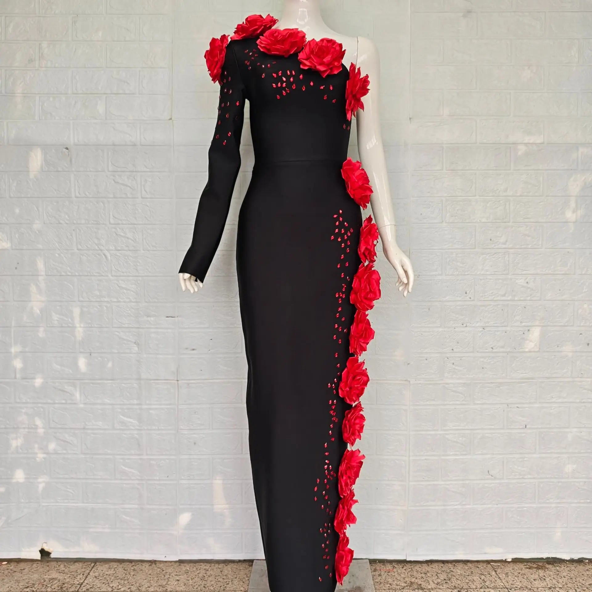Women Sexy One Shoulder Long Sleeve Red Florlas Rhinestones Bodyocn Long Bandage Dress Nightclub Party Celebrate Birthday Wear black